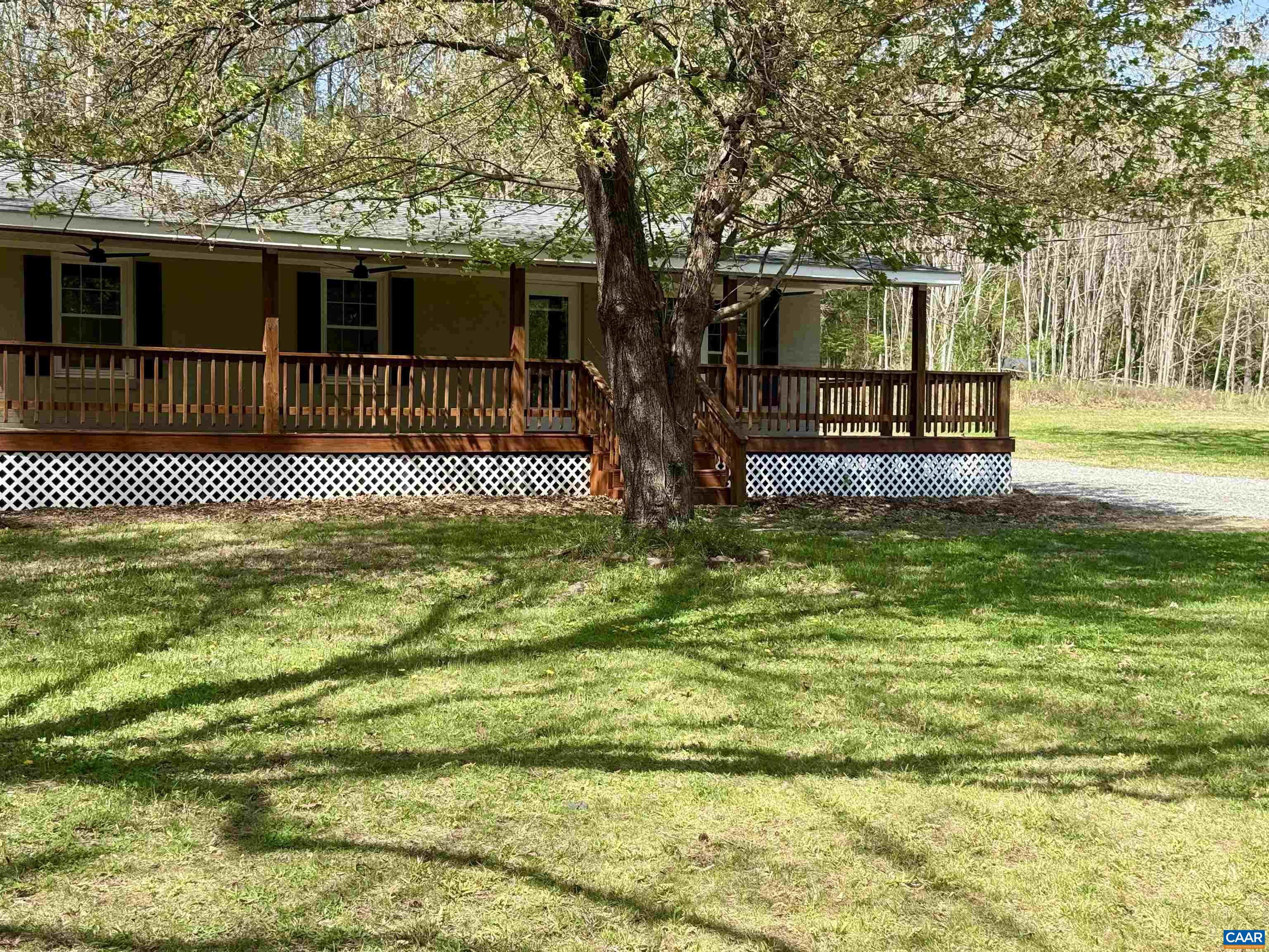 100 LAKE DR, FARMVILLE, Virginia 23901, 3 Bedrooms Bedrooms, ,2 BathroomsBathrooms,Residential,100 LAKE DR,676609 MLS # 676609