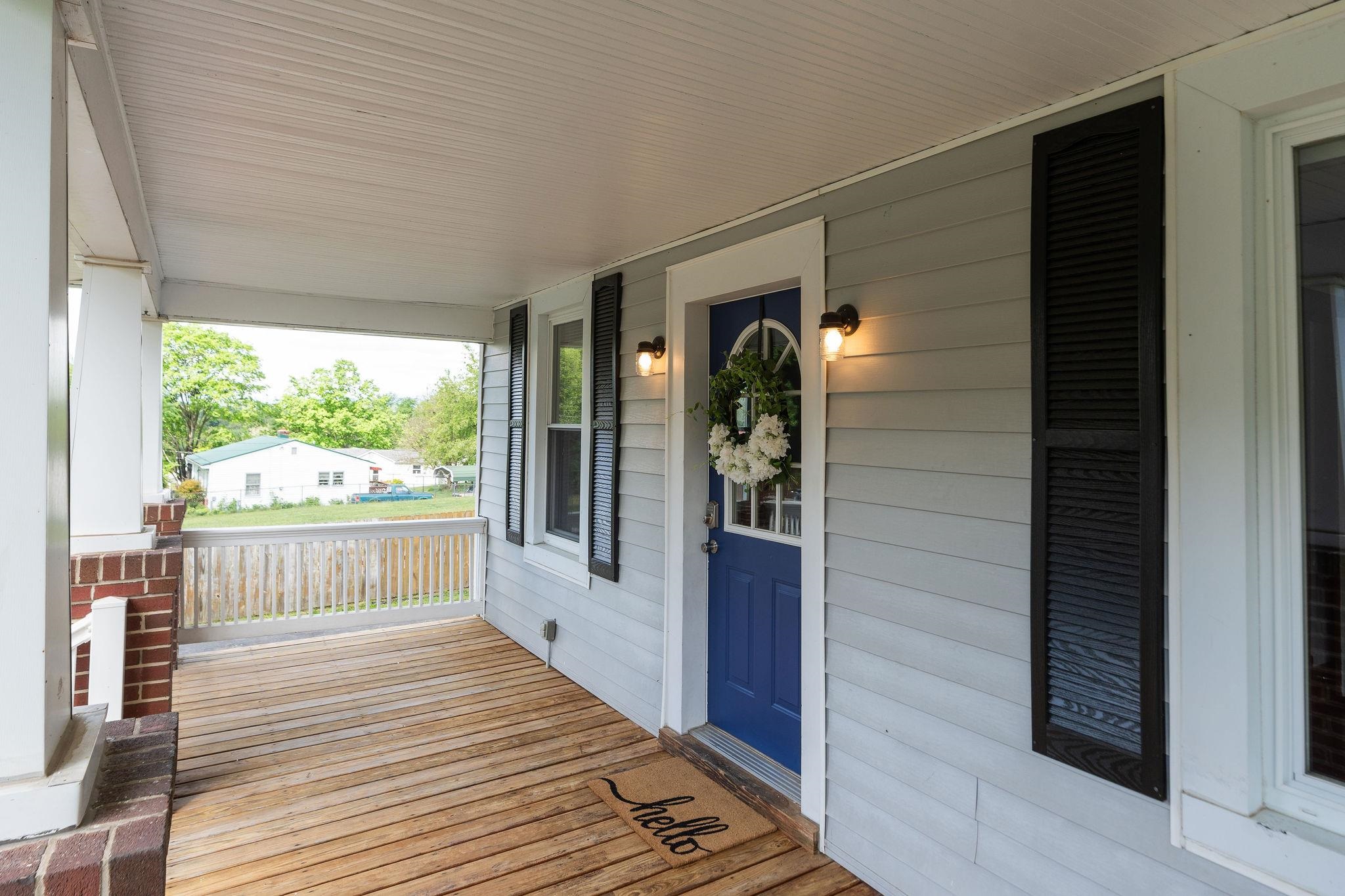 429 BETSY BELL RD, STAUNTON, Virginia 24401, 4 Bedrooms Bedrooms, ,2 BathroomsBathrooms,Residential,429 BETSY BELL RD,676610 MLS # 676610