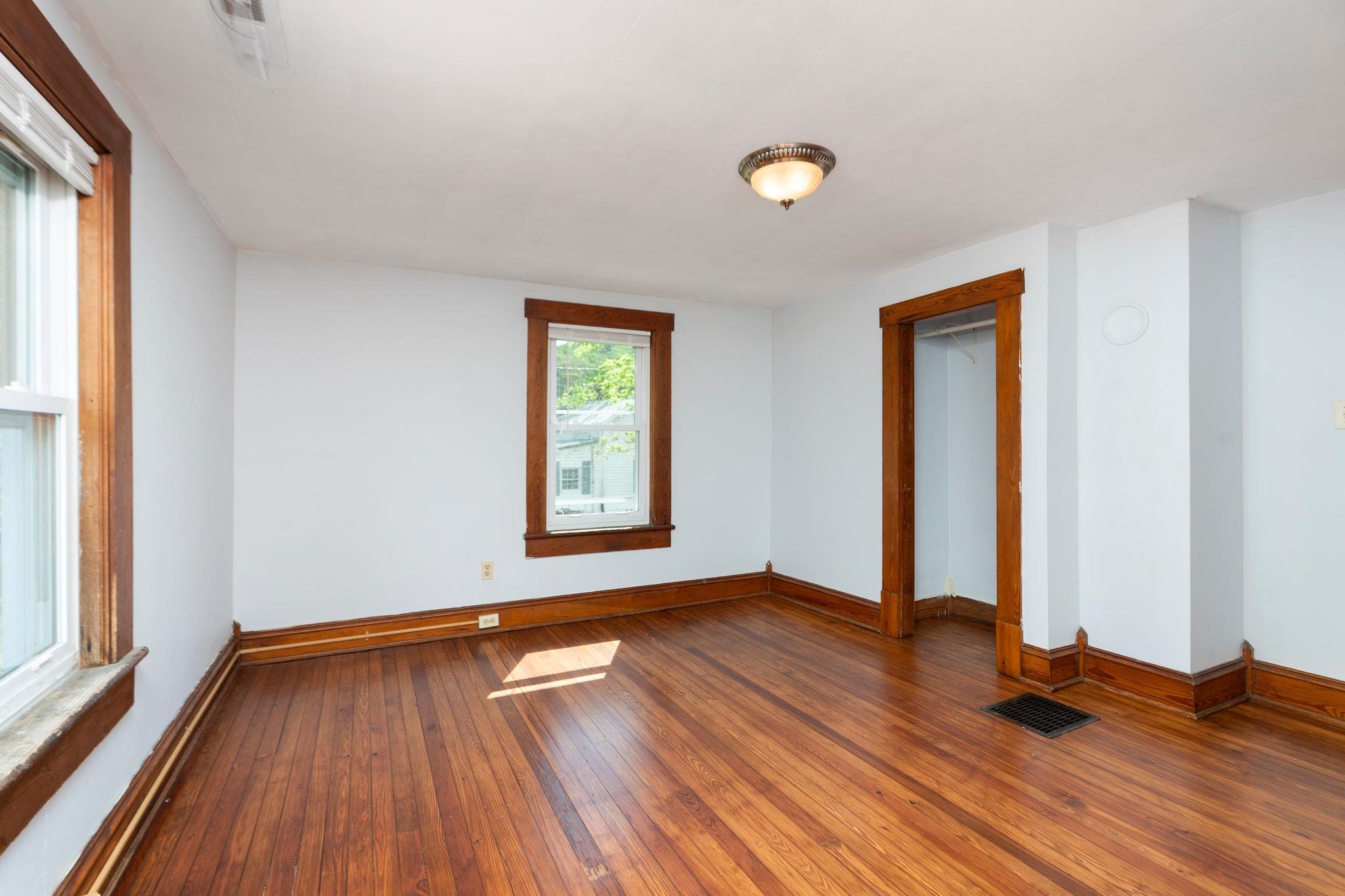 429 BETSY BELL RD, STAUNTON, Virginia 24401, 4 Bedrooms Bedrooms, ,2 BathroomsBathrooms,Residential,429 BETSY BELL RD,676610 MLS # 676610