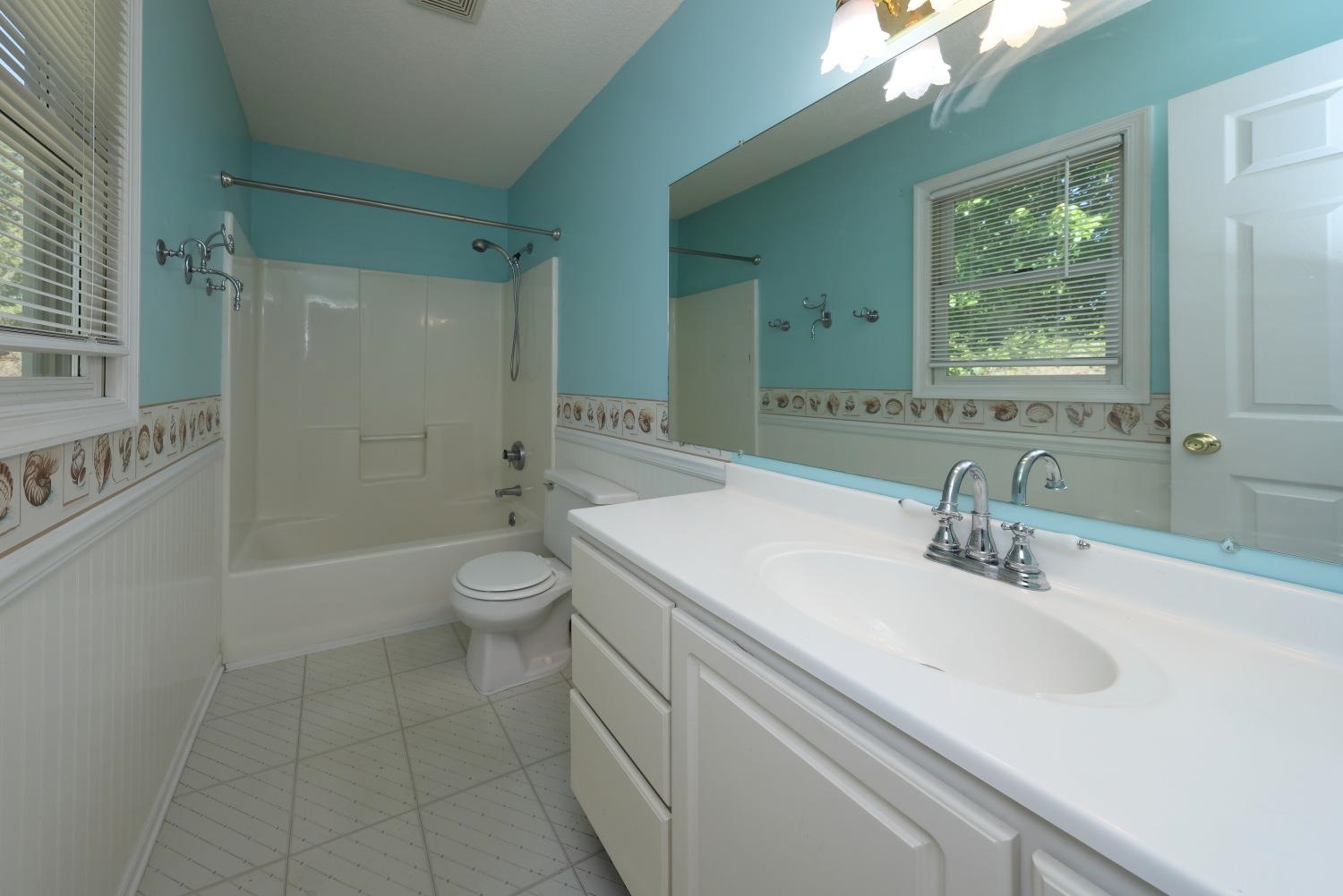 191 GRANDVIEW DR, WAYNESBORO, Virginia 22980, 3 Bedrooms Bedrooms, ,2 BathroomsBathrooms,Residential,191 GRANDVIEW DR,676612 MLS # 676612