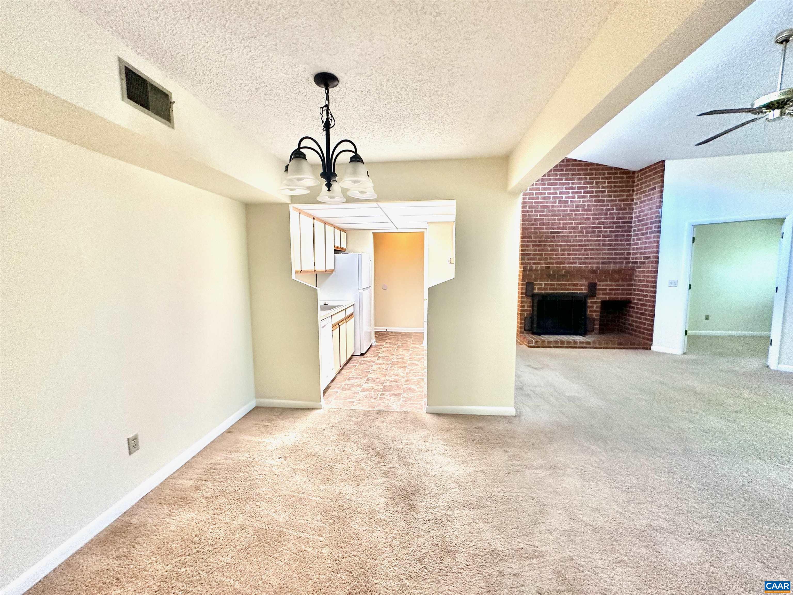 103 TURTLE CREEK RD, CHARLOTTESVILLE, Virginia 22901, 2 Bedrooms Bedrooms, ,2 BathroomsBathrooms,Residential,103 TURTLE CREEK RD,676613 MLS # 676613