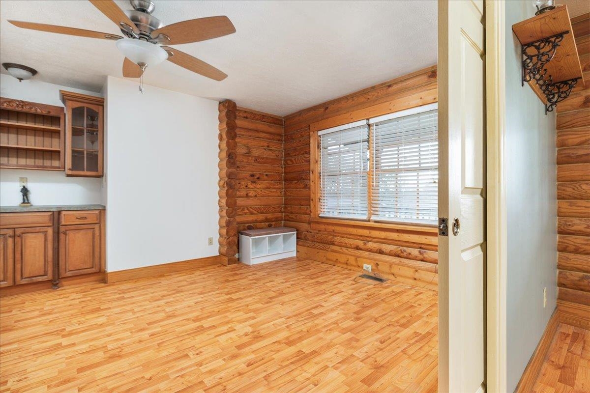 2025 KIBLER RD, QUICKSBURG, Virginia 22847, 3 Bedrooms Bedrooms, ,2 BathroomsBathrooms,Residential,2025 KIBLER RD,676614 MLS # 676614