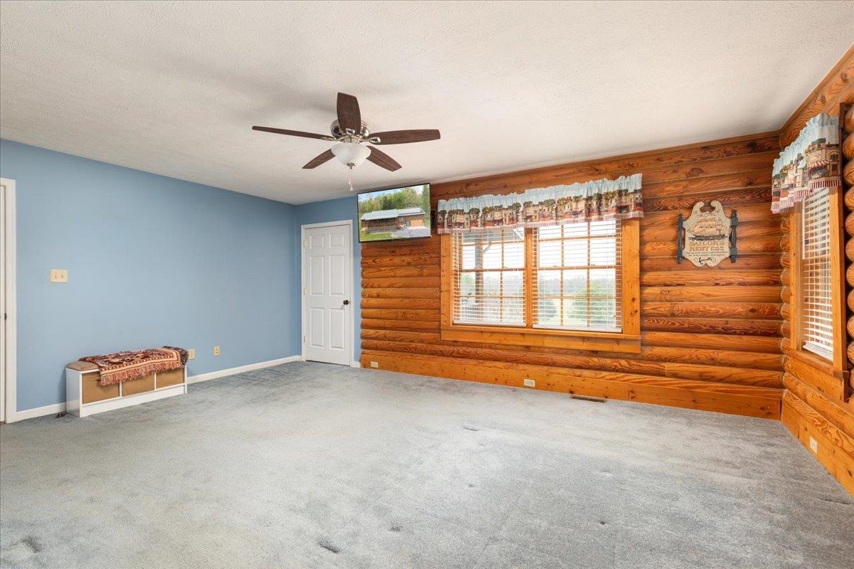 2025 KIBLER RD, QUICKSBURG, Virginia 22847, 3 Bedrooms Bedrooms, ,2 BathroomsBathrooms,Residential,2025 KIBLER RD,676614 MLS # 676614