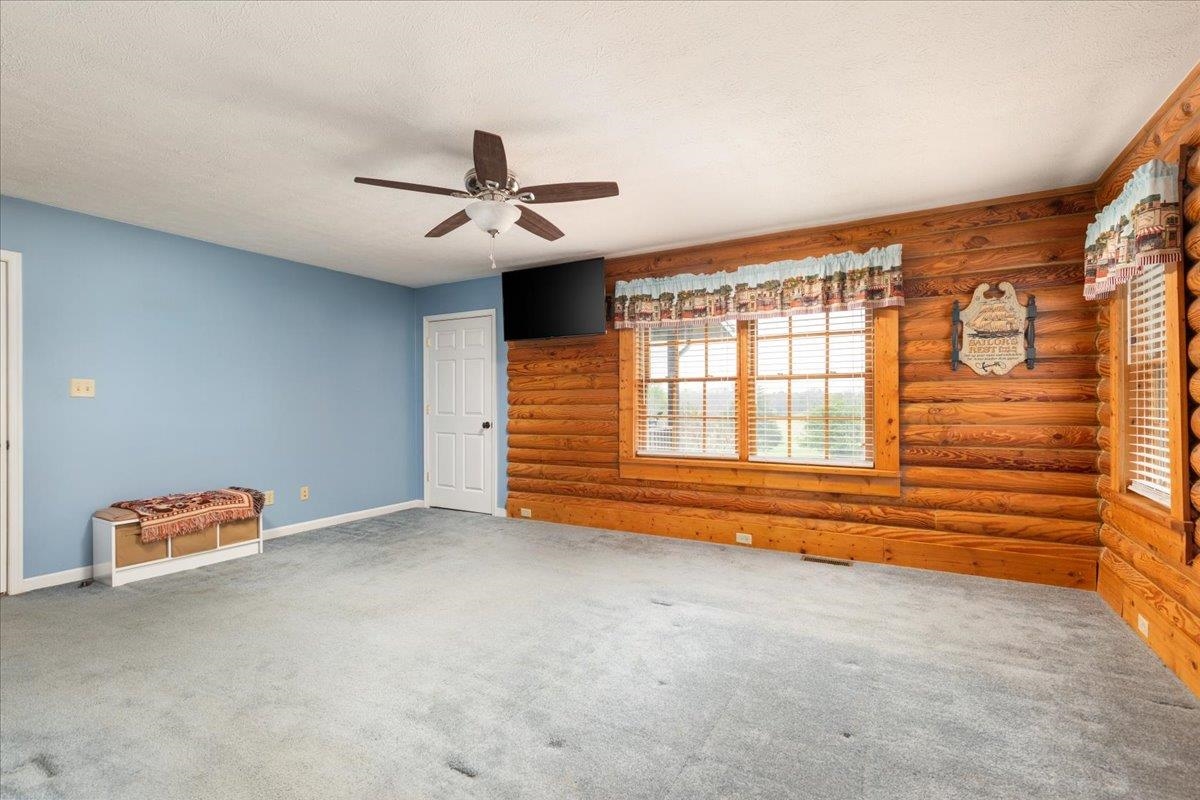 2025 KIBLER RD, QUICKSBURG, Virginia 22847, 3 Bedrooms Bedrooms, ,2 BathroomsBathrooms,Residential,2025 KIBLER RD,676614 MLS # 676614