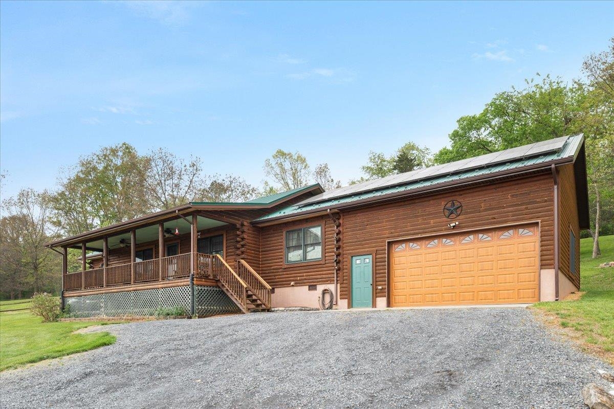 2025 KIBLER RD, QUICKSBURG, Virginia 22847, 3 Bedrooms Bedrooms, ,2 BathroomsBathrooms,Residential,2025 KIBLER RD,676614 MLS # 676614