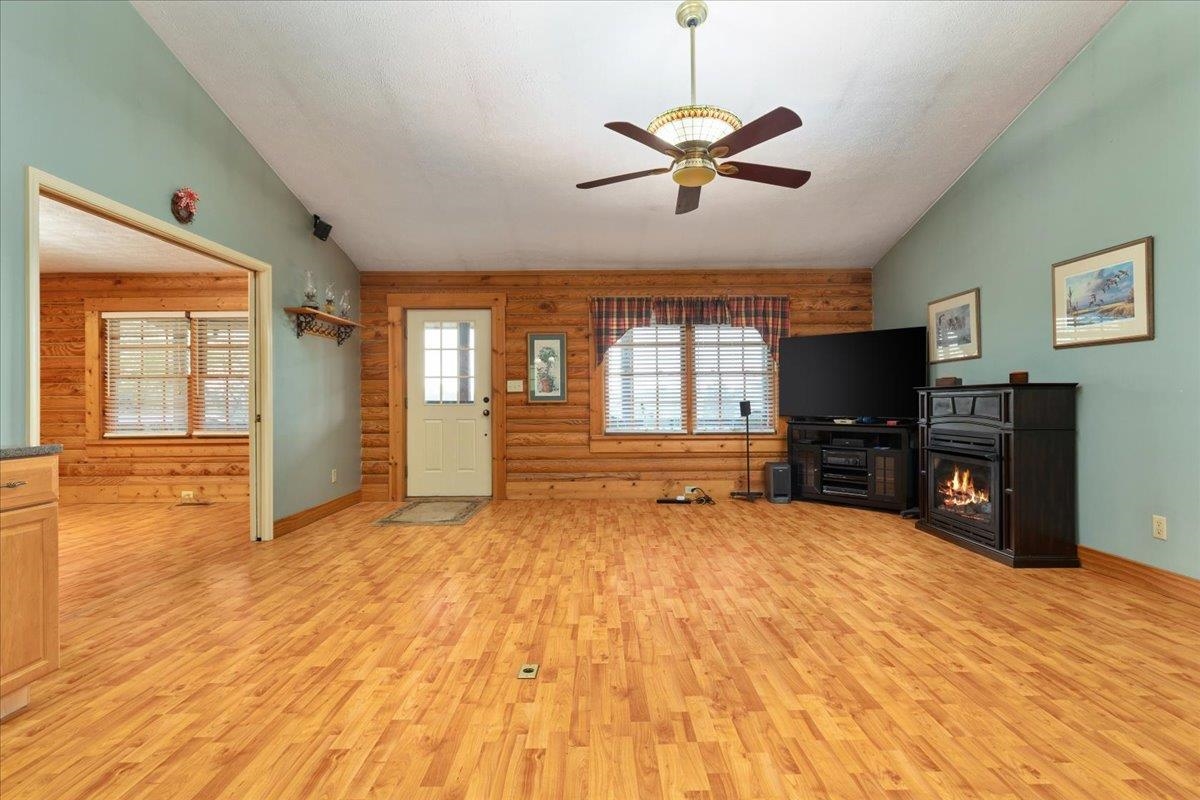 2025 KIBLER RD, QUICKSBURG, Virginia 22847, 3 Bedrooms Bedrooms, ,2 BathroomsBathrooms,Residential,2025 KIBLER RD,676614 MLS # 676614