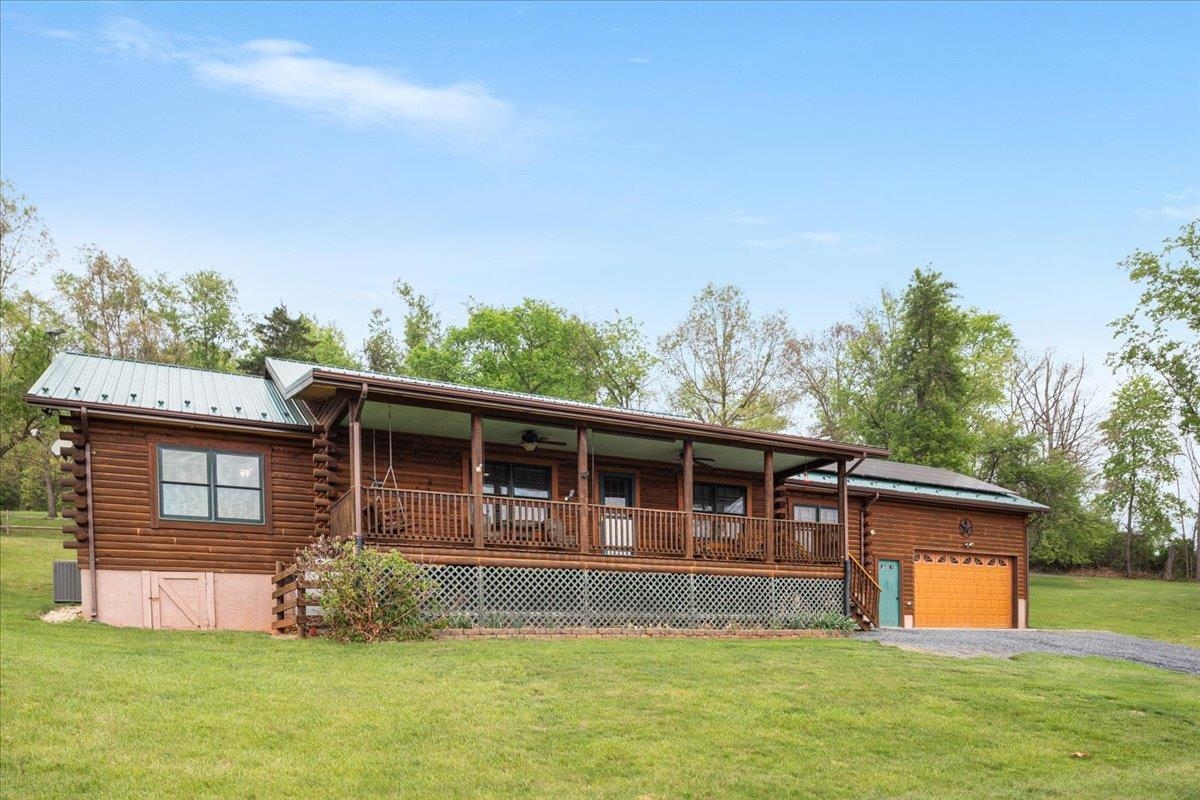 2025 KIBLER RD, QUICKSBURG, Virginia 22847, 3 Bedrooms Bedrooms, ,2 BathroomsBathrooms,Residential,2025 KIBLER RD,676614 MLS # 676614