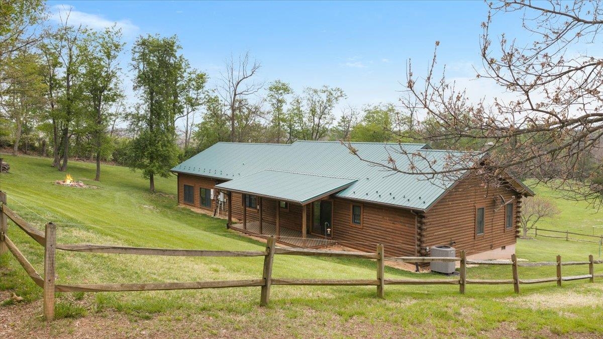 2025 KIBLER RD, QUICKSBURG, Virginia 22847, 3 Bedrooms Bedrooms, ,2 BathroomsBathrooms,Residential,2025 KIBLER RD,676614 MLS # 676614