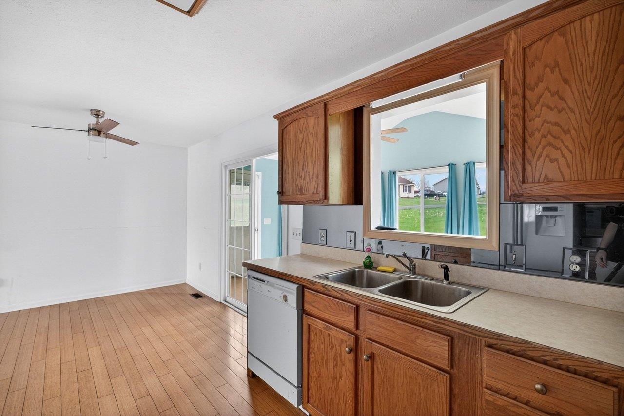 14895 WOODCREEK LN, TIMBERVILLE, Virginia 22853, 3 Bedrooms Bedrooms, ,2 BathroomsBathrooms,Residential,14895 WOODCREEK LN,676615 MLS # 676615