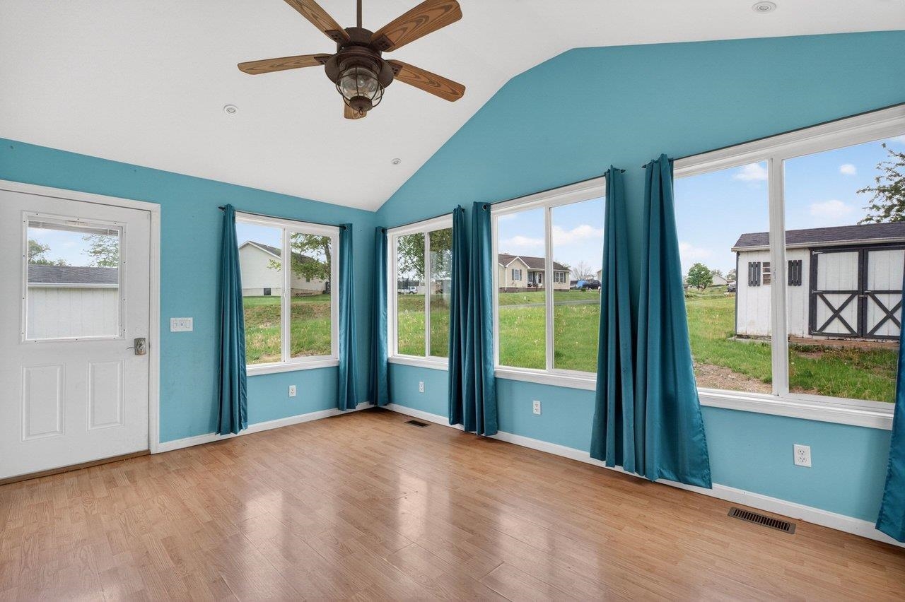 14895 WOODCREEK LN, TIMBERVILLE, Virginia 22853, 3 Bedrooms Bedrooms, ,2 BathroomsBathrooms,Residential,14895 WOODCREEK LN,676615 MLS # 676615