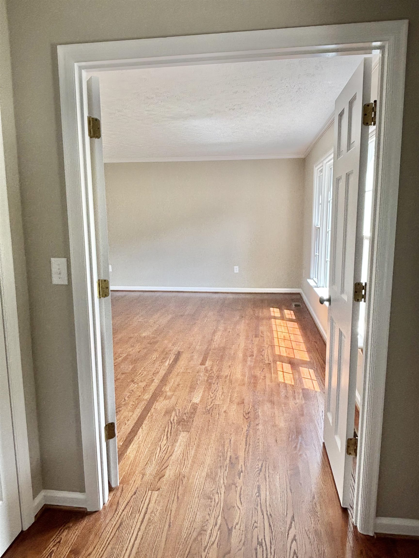612 SUMTER RD, WAYNESBORO, Virginia 22980, 3 Bedrooms Bedrooms, ,2 BathroomsBathrooms,Residential,Kevin H. Lacey,612 SUMTER RD,676618 MLS # 676618