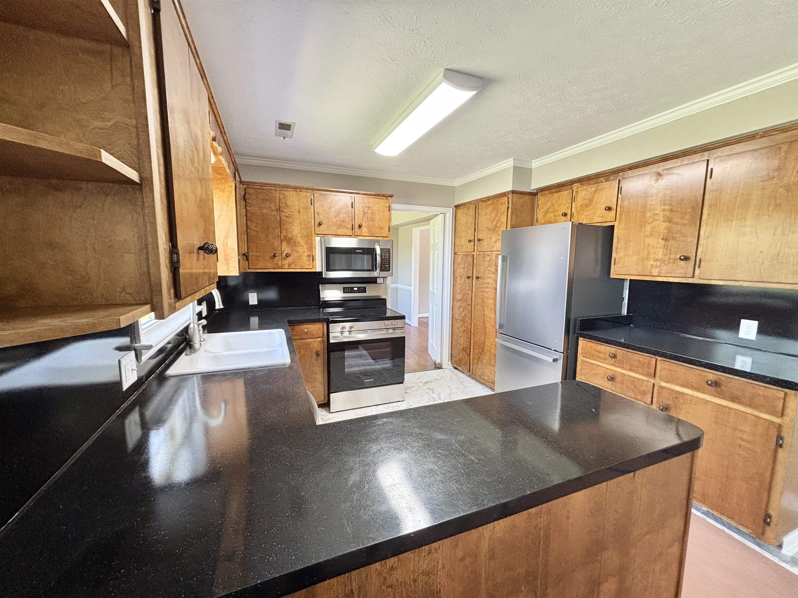 612 SUMTER RD, WAYNESBORO, Virginia 22980, 3 Bedrooms Bedrooms, ,2 BathroomsBathrooms,Residential,Kevin H. Lacey,612 SUMTER RD,676618 MLS # 676618