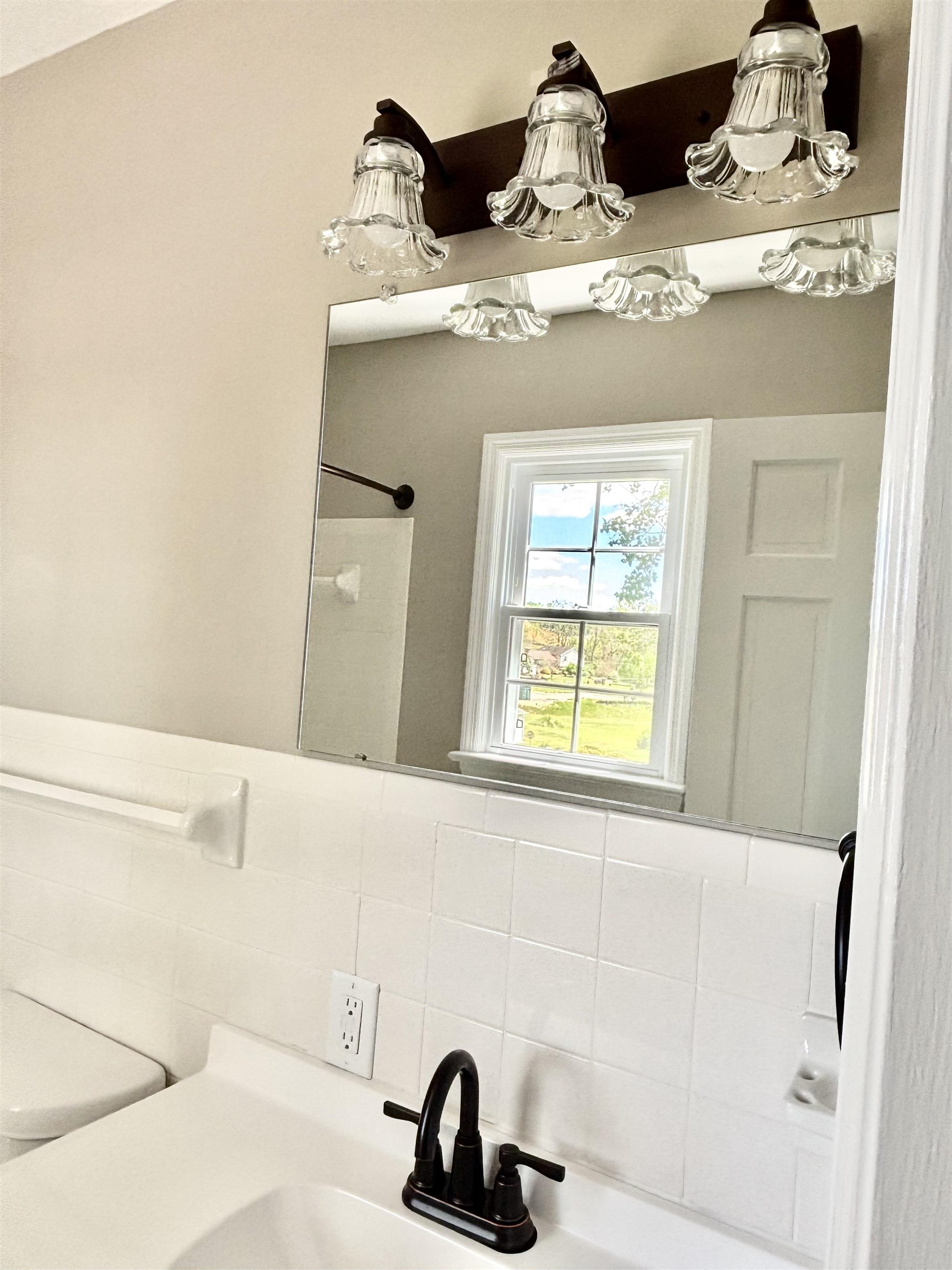 612 SUMTER RD, WAYNESBORO, Virginia 22980, 3 Bedrooms Bedrooms, ,2 BathroomsBathrooms,Residential,Kevin H. Lacey,612 SUMTER RD,676618 MLS # 676618