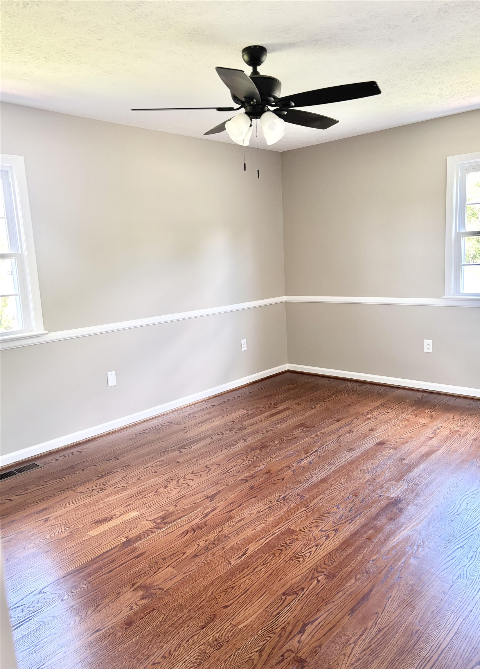 612 SUMTER RD, WAYNESBORO, Virginia 22980, 3 Bedrooms Bedrooms, ,2 BathroomsBathrooms,Residential,Kevin H. Lacey,612 SUMTER RD,676618 MLS # 676618