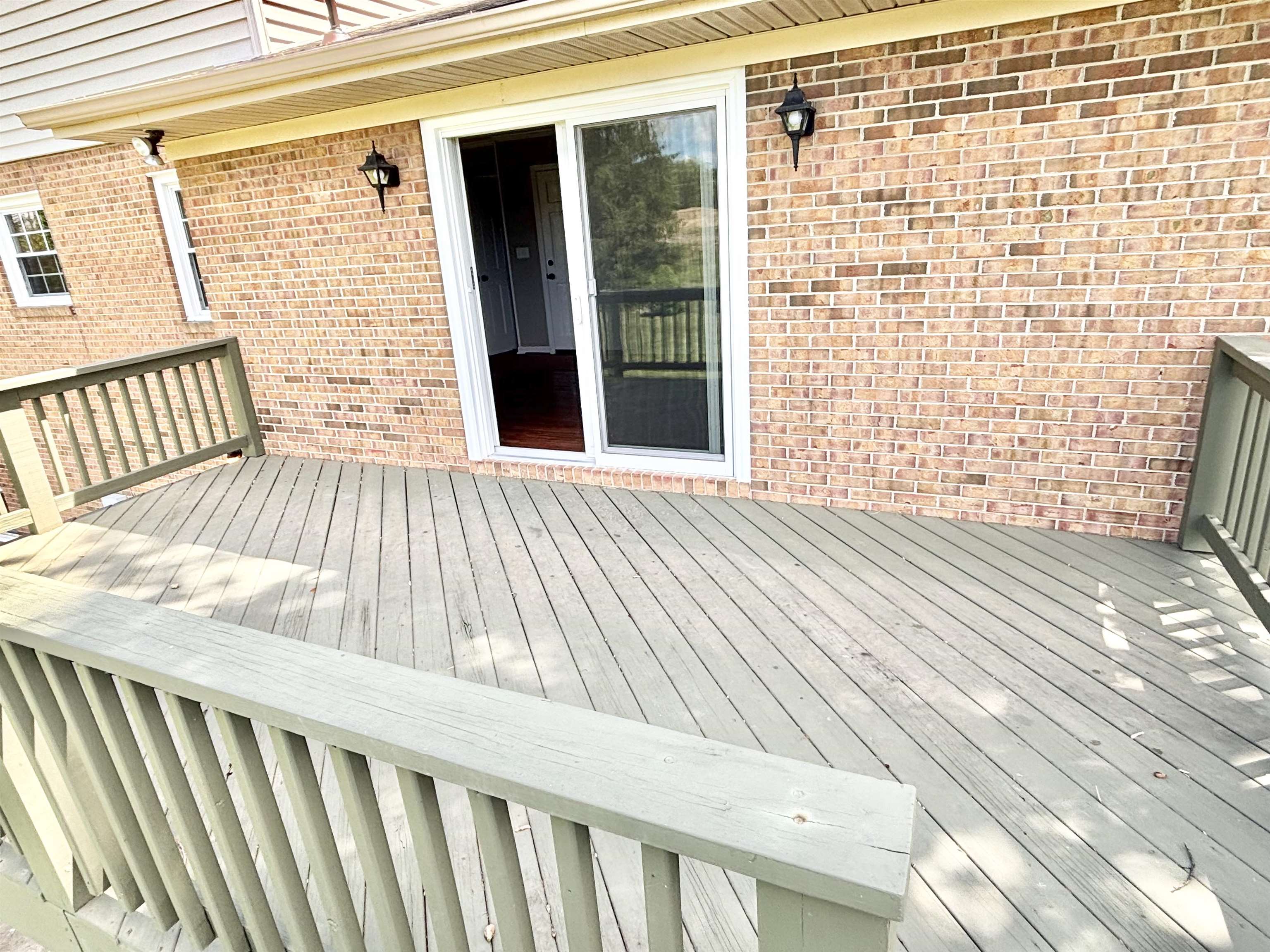 612 SUMTER RD, WAYNESBORO, Virginia 22980, 3 Bedrooms Bedrooms, ,2 BathroomsBathrooms,Residential,Kevin H. Lacey,612 SUMTER RD,676618 MLS # 676618