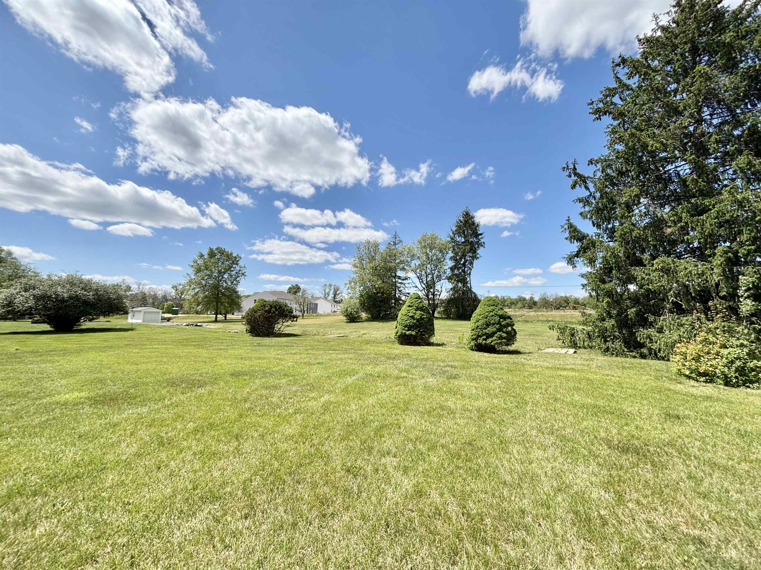 612 SUMTER RD, WAYNESBORO, Virginia 22980, 3 Bedrooms Bedrooms, ,2 BathroomsBathrooms,Residential,Kevin H. Lacey,612 SUMTER RD,676618 MLS # 676618