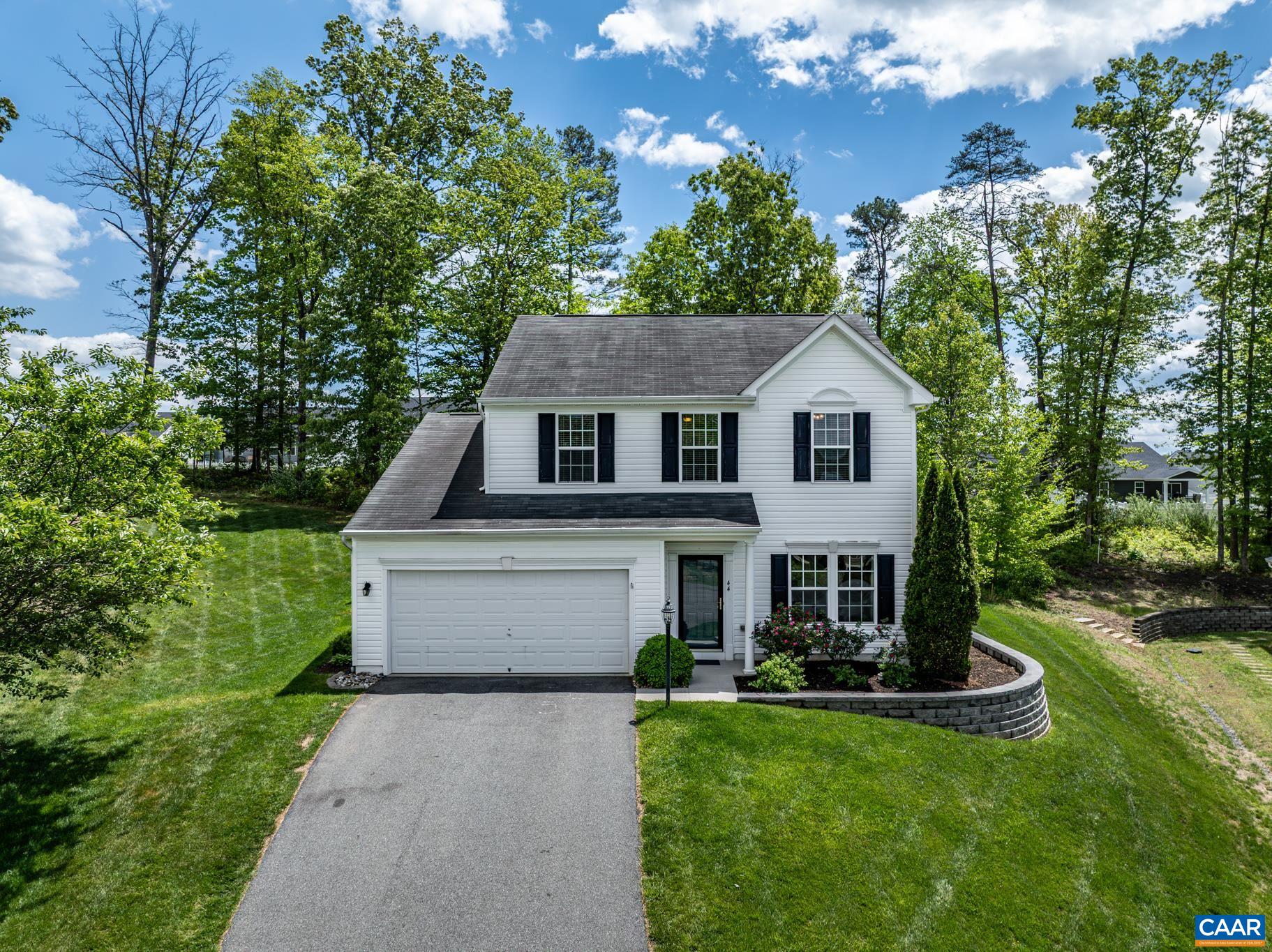 44 FLINTSTONE CT, BARBOURSVILLE, Virginia 22923, 3 Bedrooms Bedrooms, ,2 BathroomsBathrooms,Residential,44 FLINTSTONE CT,676619 MLS # 676619