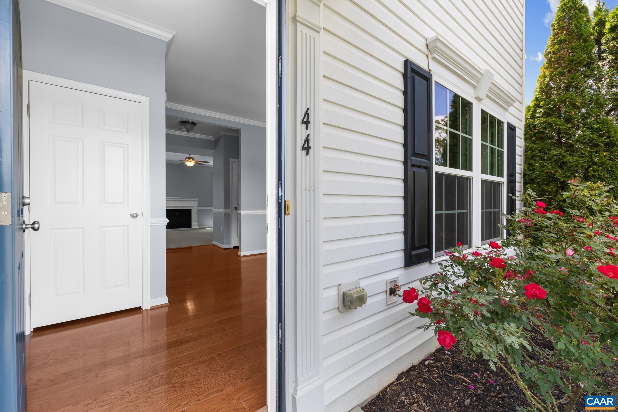 44 FLINTSTONE CT, BARBOURSVILLE, Virginia 22923, 3 Bedrooms Bedrooms, ,2 BathroomsBathrooms,Residential,44 FLINTSTONE CT,676619 MLS # 676619