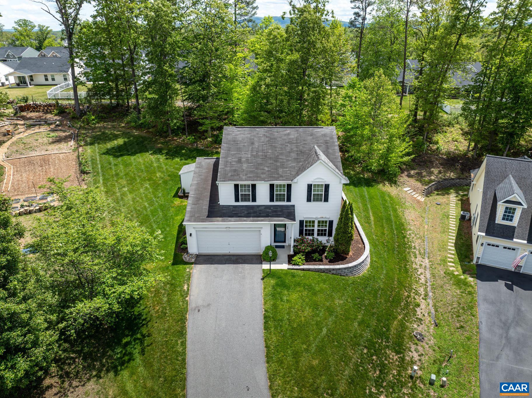 44 FLINTSTONE CT, BARBOURSVILLE, Virginia 22923, 3 Bedrooms Bedrooms, ,2 BathroomsBathrooms,Residential,44 FLINTSTONE CT,676619 MLS # 676619