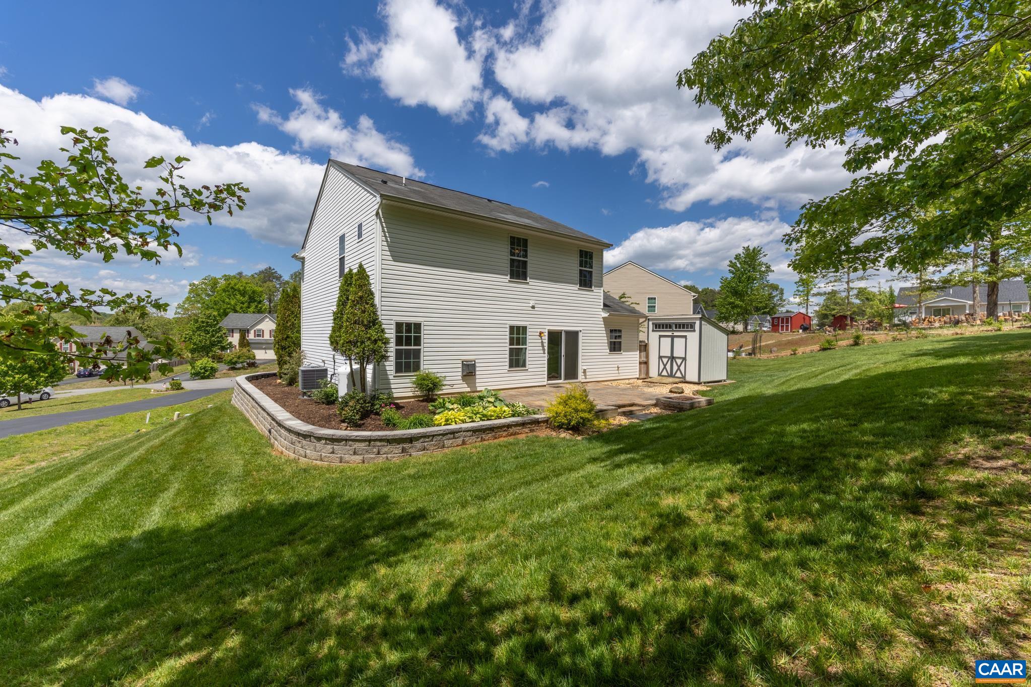 44 FLINTSTONE CT, BARBOURSVILLE, Virginia 22923, 3 Bedrooms Bedrooms, ,2 BathroomsBathrooms,Residential,44 FLINTSTONE CT,676619 MLS # 676619