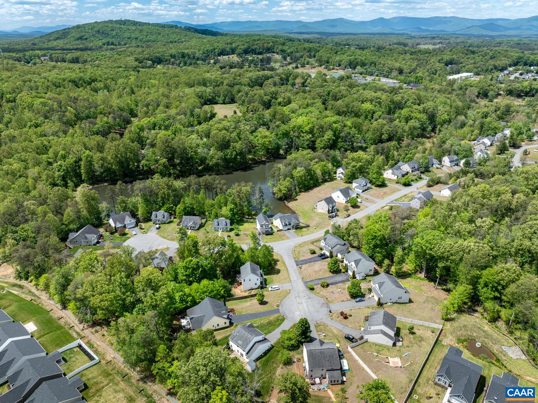 44 FLINTSTONE CT, BARBOURSVILLE, Virginia 22923, 3 Bedrooms Bedrooms, ,2 BathroomsBathrooms,Residential,44 FLINTSTONE CT,676619 MLS # 676619