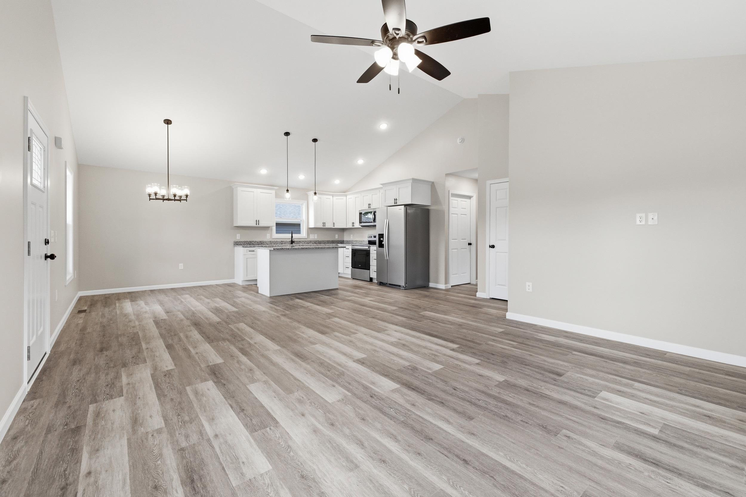 340 W FAIRFAX AVE, ELKTON, Virginia 22827, 3 Bedrooms Bedrooms, ,2 BathroomsBathrooms,Residential,340 W FAIRFAX AVE,676620 MLS # 676620