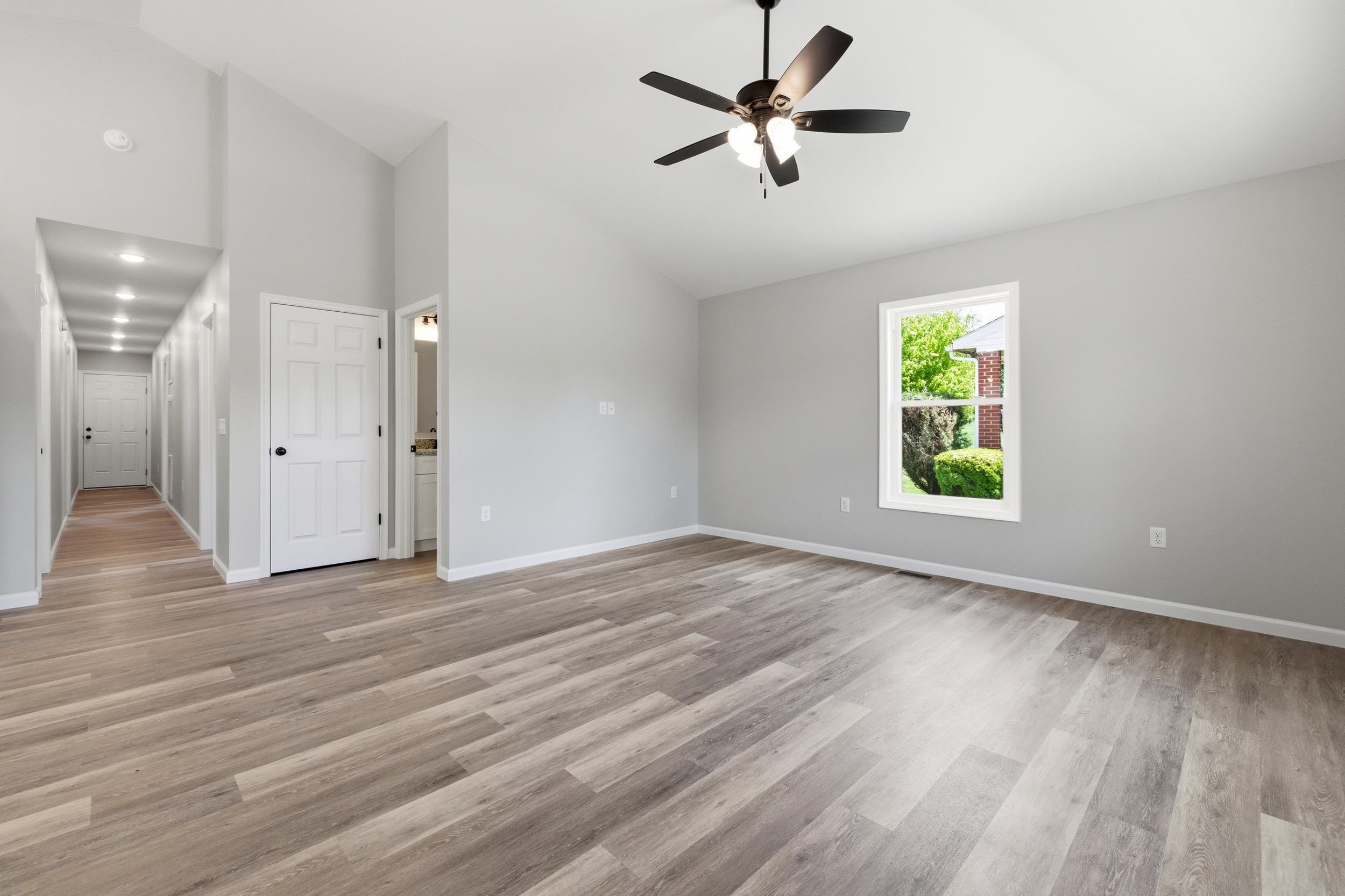 340 W FAIRFAX AVE, ELKTON, Virginia 22827, 3 Bedrooms Bedrooms, ,2 BathroomsBathrooms,Residential,340 W FAIRFAX AVE,676620 MLS # 676620