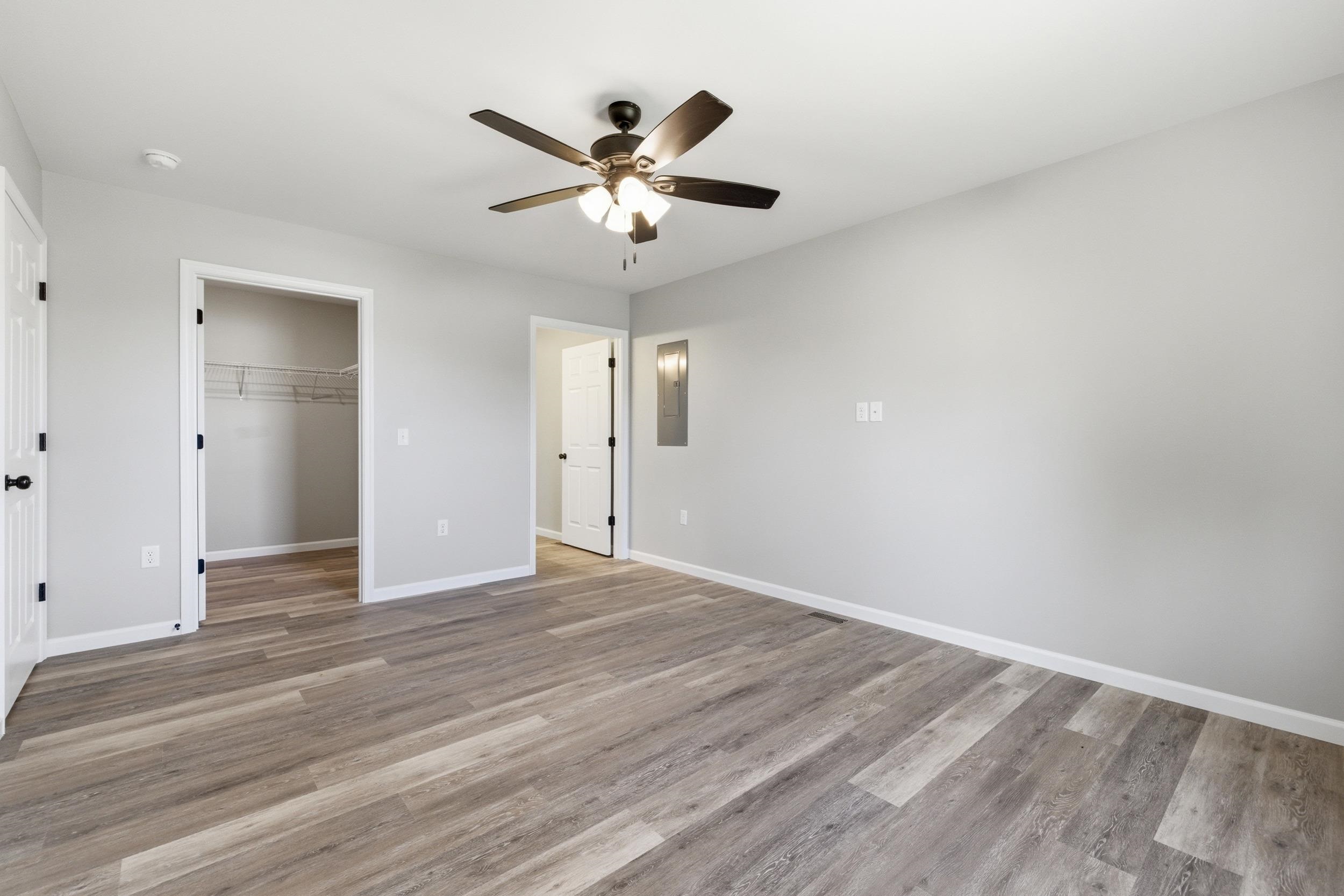 340 W FAIRFAX AVE, ELKTON, Virginia 22827, 3 Bedrooms Bedrooms, ,2 BathroomsBathrooms,Residential,340 W FAIRFAX AVE,676620 MLS # 676620
