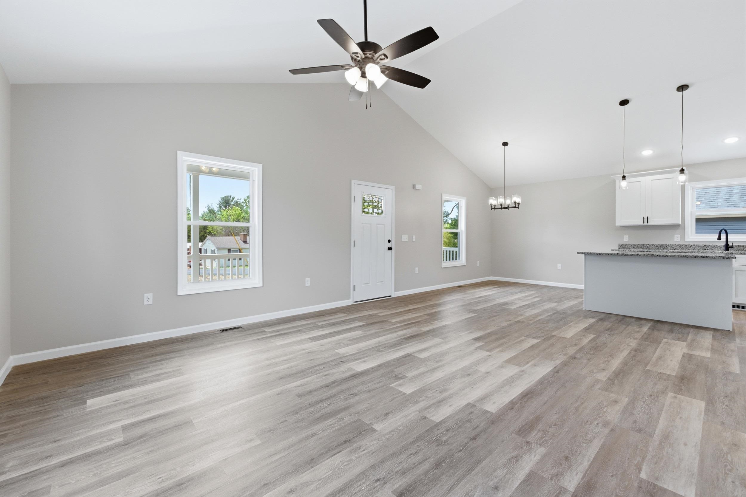 342 W FAIRFAX AVE, ELKTON, Virginia 22827, 3 Bedrooms Bedrooms, ,2 BathroomsBathrooms,Residential,342 W FAIRFAX AVE,676621 MLS # 676621