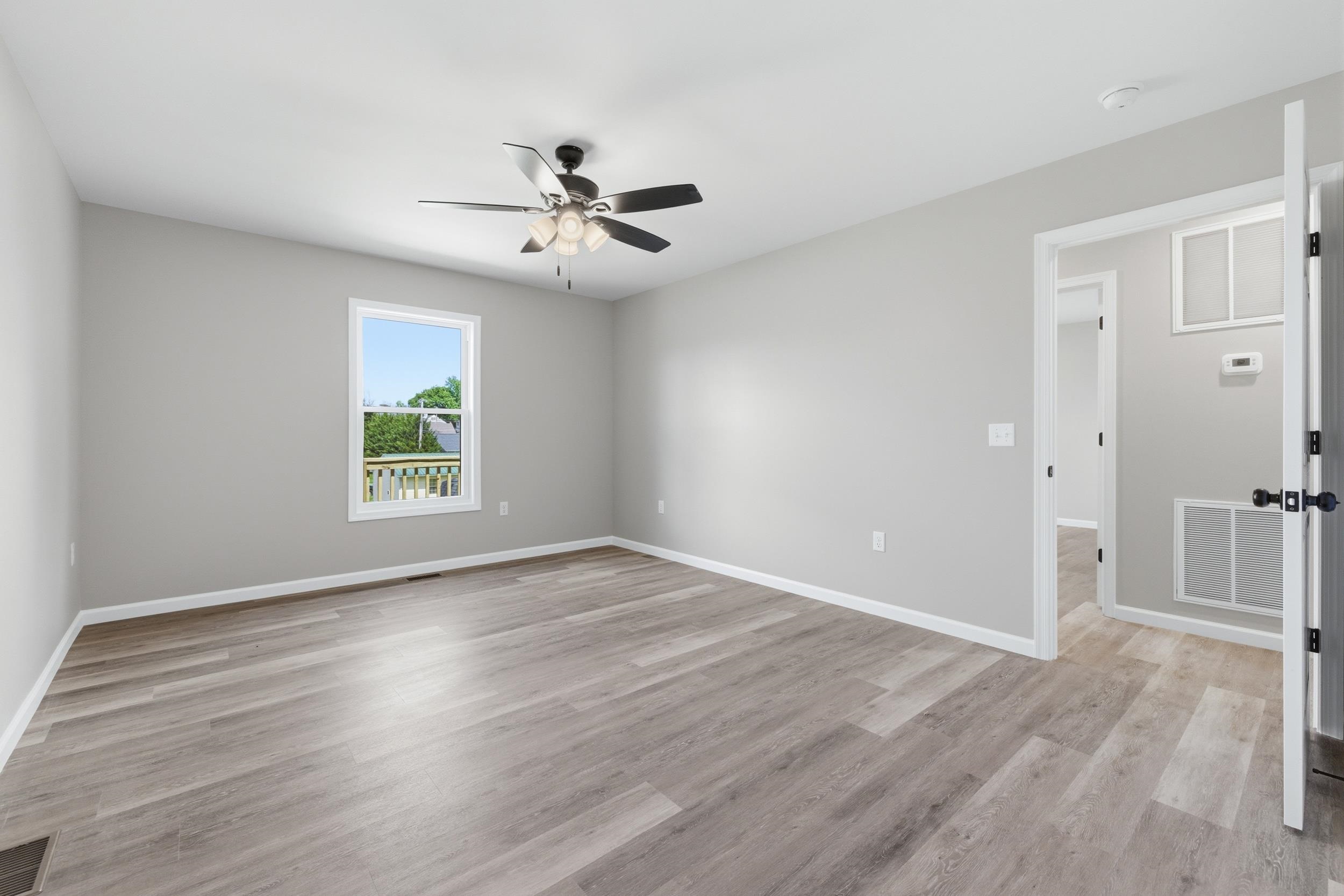 342 W FAIRFAX AVE, ELKTON, Virginia 22827, 3 Bedrooms Bedrooms, ,2 BathroomsBathrooms,Residential,342 W FAIRFAX AVE,676621 MLS # 676621