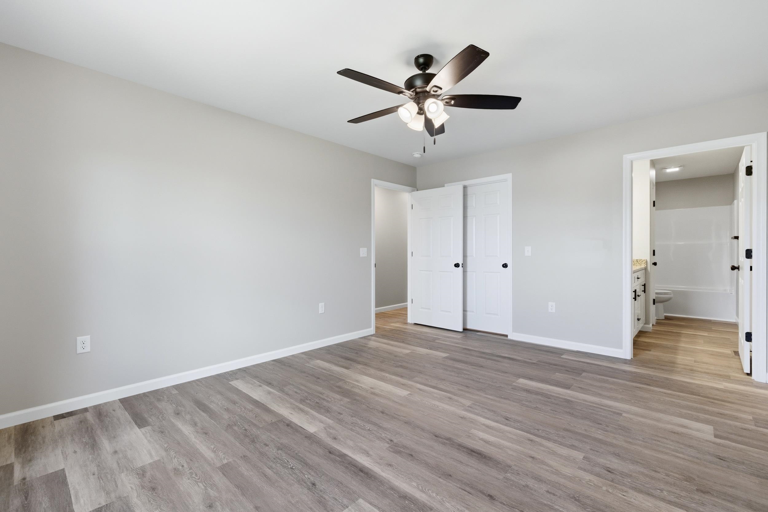 342 W FAIRFAX AVE, ELKTON, Virginia 22827, 3 Bedrooms Bedrooms, ,2 BathroomsBathrooms,Residential,342 W FAIRFAX AVE,676621 MLS # 676621