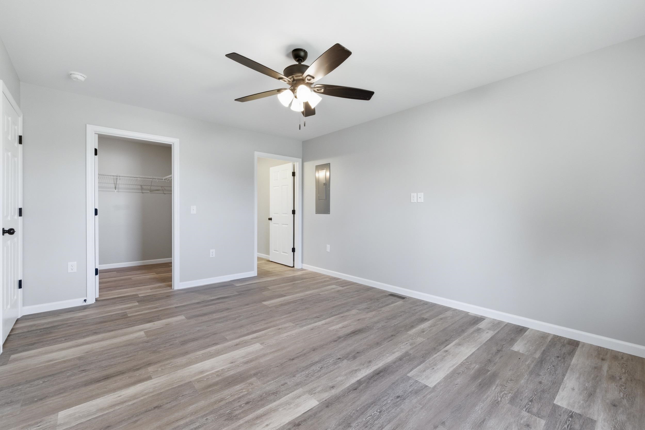 342 W FAIRFAX AVE, ELKTON, Virginia 22827, 3 Bedrooms Bedrooms, ,2 BathroomsBathrooms,Residential,342 W FAIRFAX AVE,676621 MLS # 676621