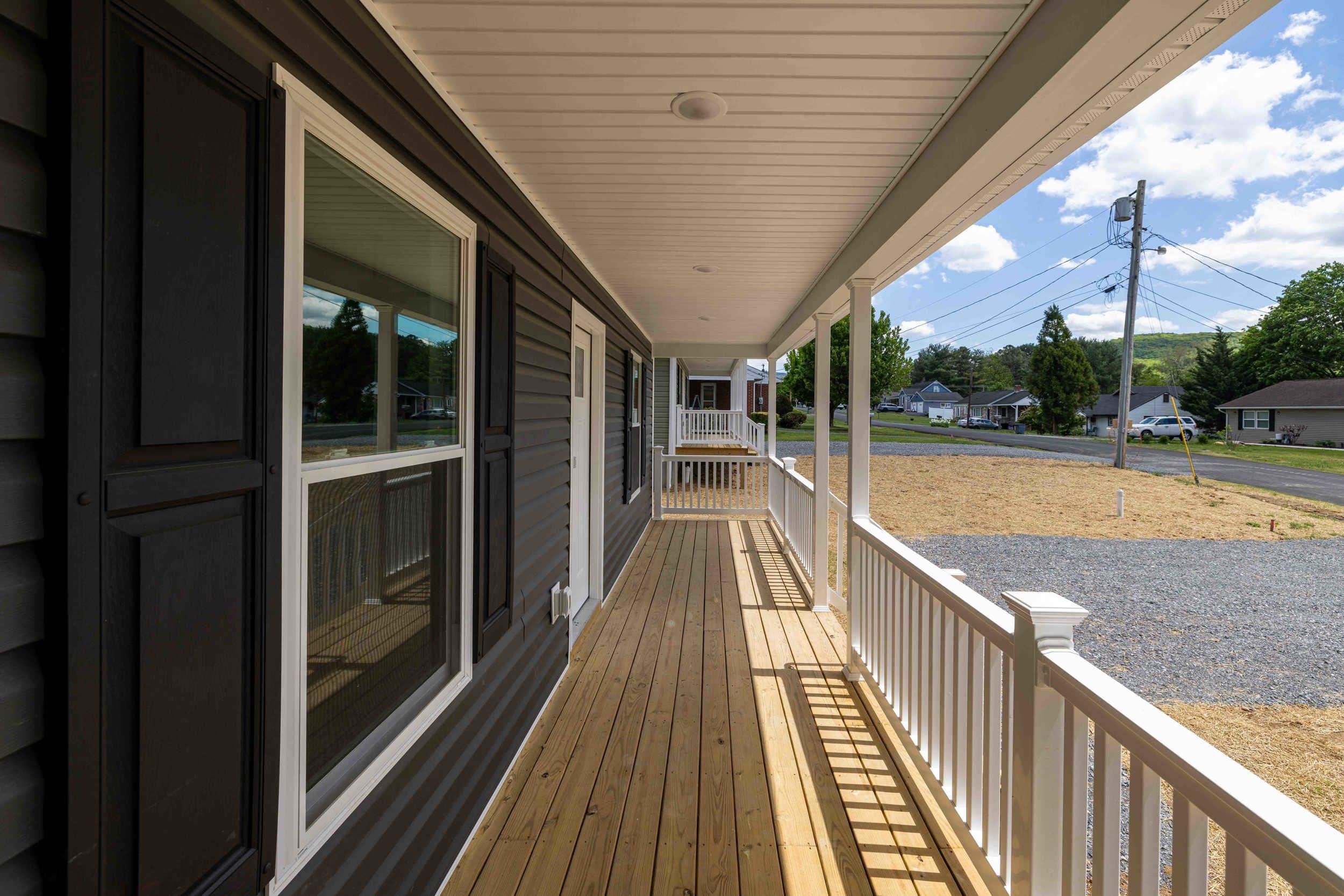 342 W FAIRFAX AVE, ELKTON, Virginia 22827, 3 Bedrooms Bedrooms, ,2 BathroomsBathrooms,Residential,342 W FAIRFAX AVE,676621 MLS # 676621