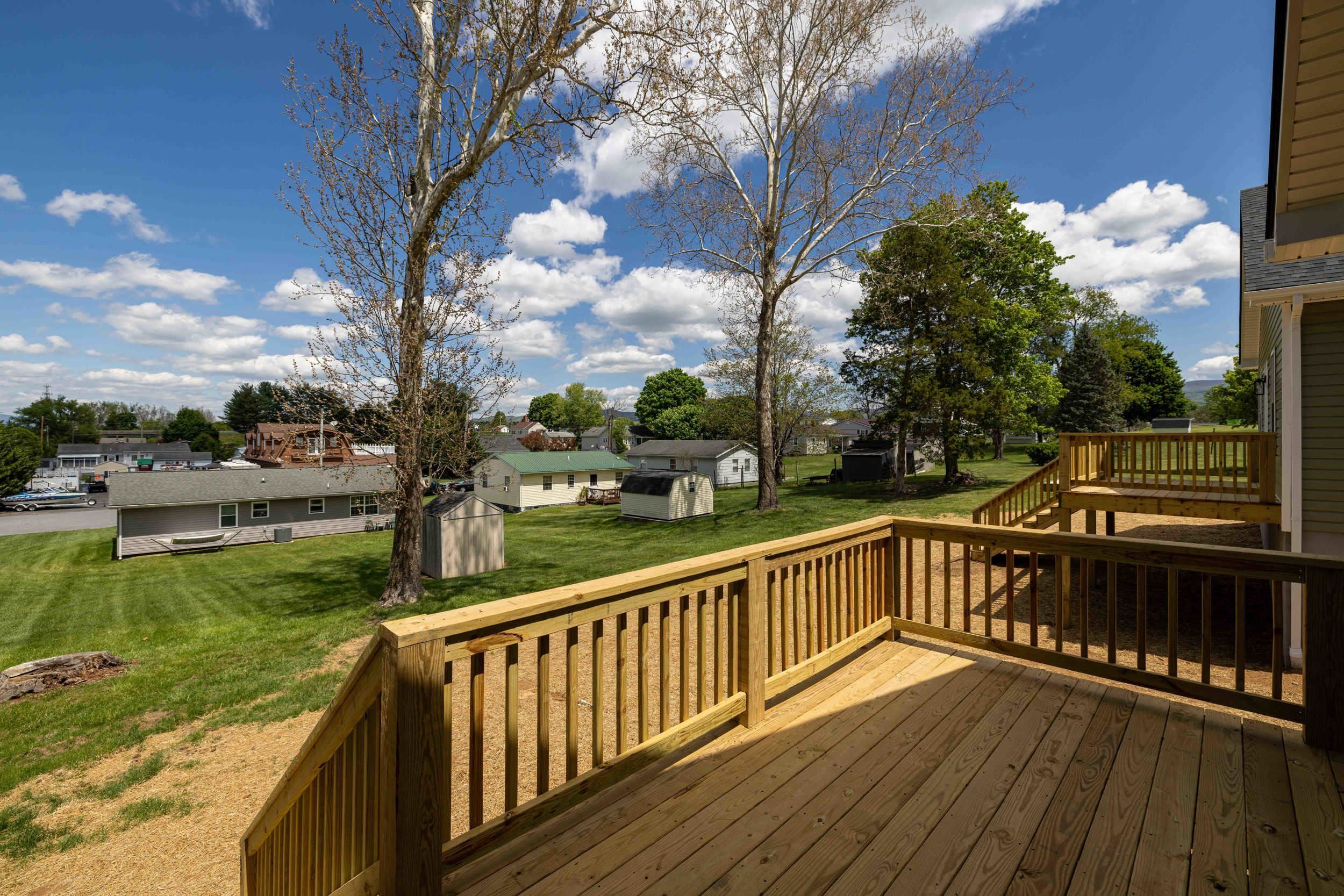 342 W FAIRFAX AVE, ELKTON, Virginia 22827, 3 Bedrooms Bedrooms, ,2 BathroomsBathrooms,Residential,342 W FAIRFAX AVE,676621 MLS # 676621