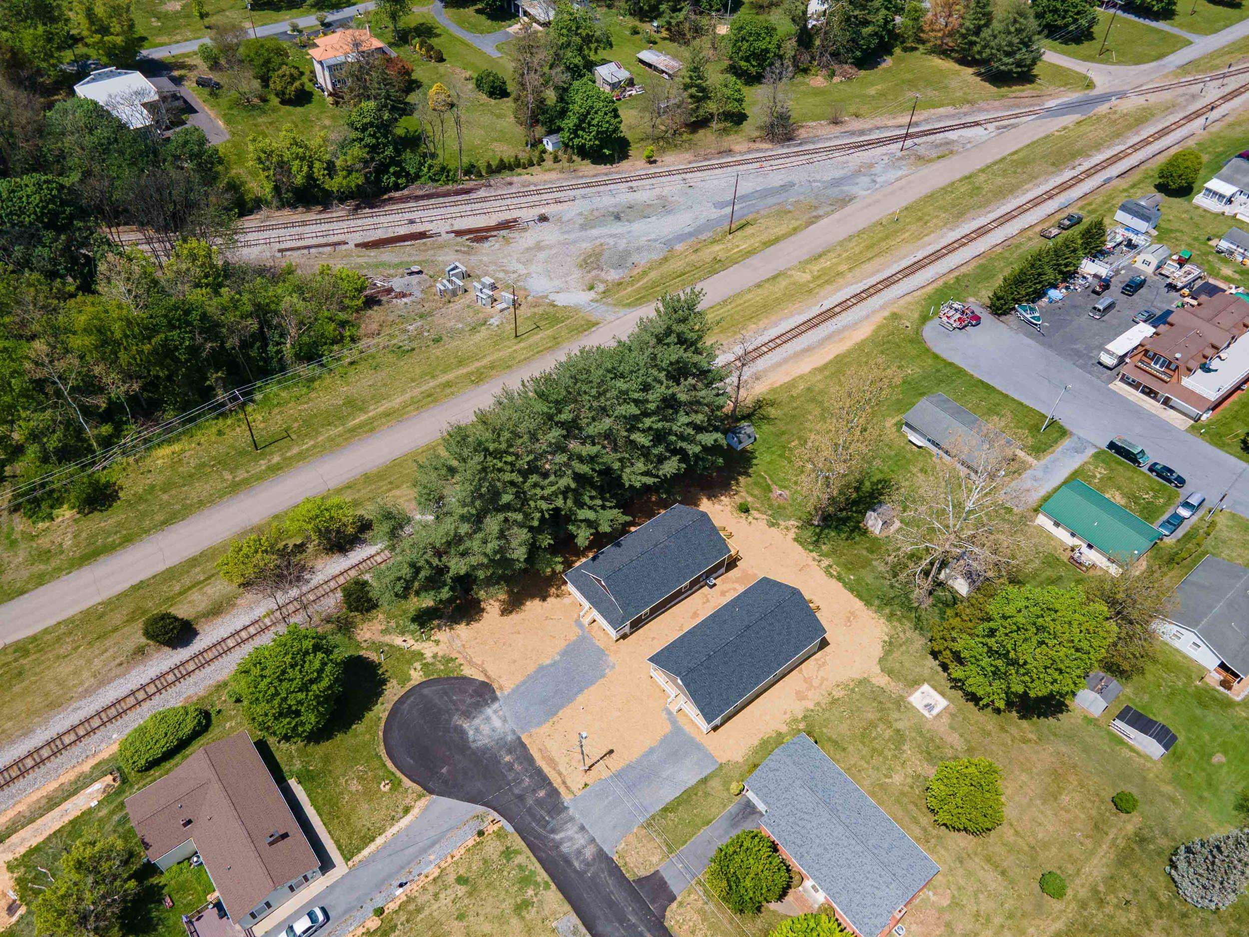 342 W FAIRFAX AVE, ELKTON, Virginia 22827, 3 Bedrooms Bedrooms, ,2 BathroomsBathrooms,Residential,342 W FAIRFAX AVE,676621 MLS # 676621