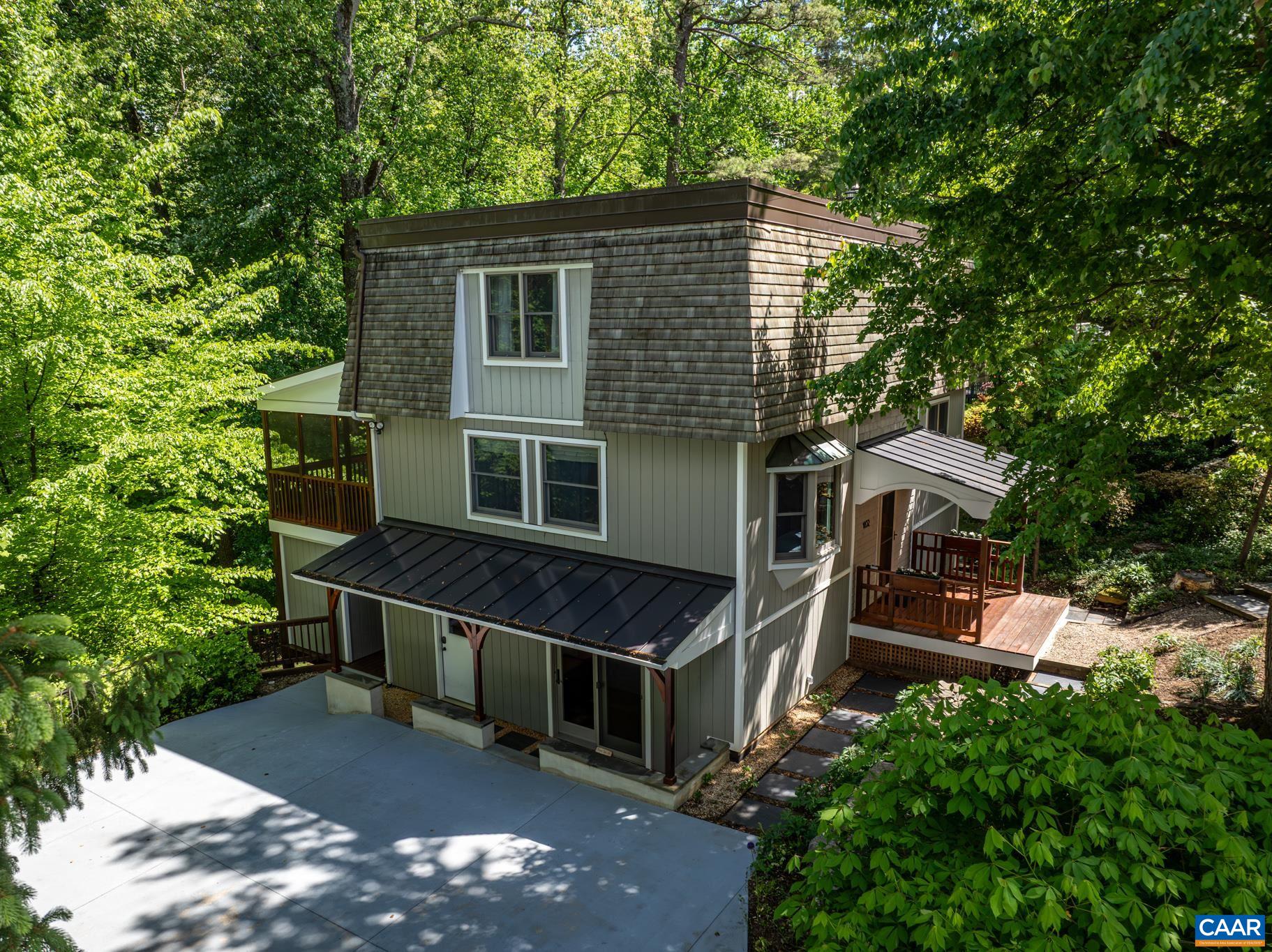 1832 YORKTOWN DR, CHARLOTTESVILLE, Virginia 22901, 4 Bedrooms Bedrooms, ,2 BathroomsBathrooms,Residential,1832 YORKTOWN DR,676624 MLS # 676624