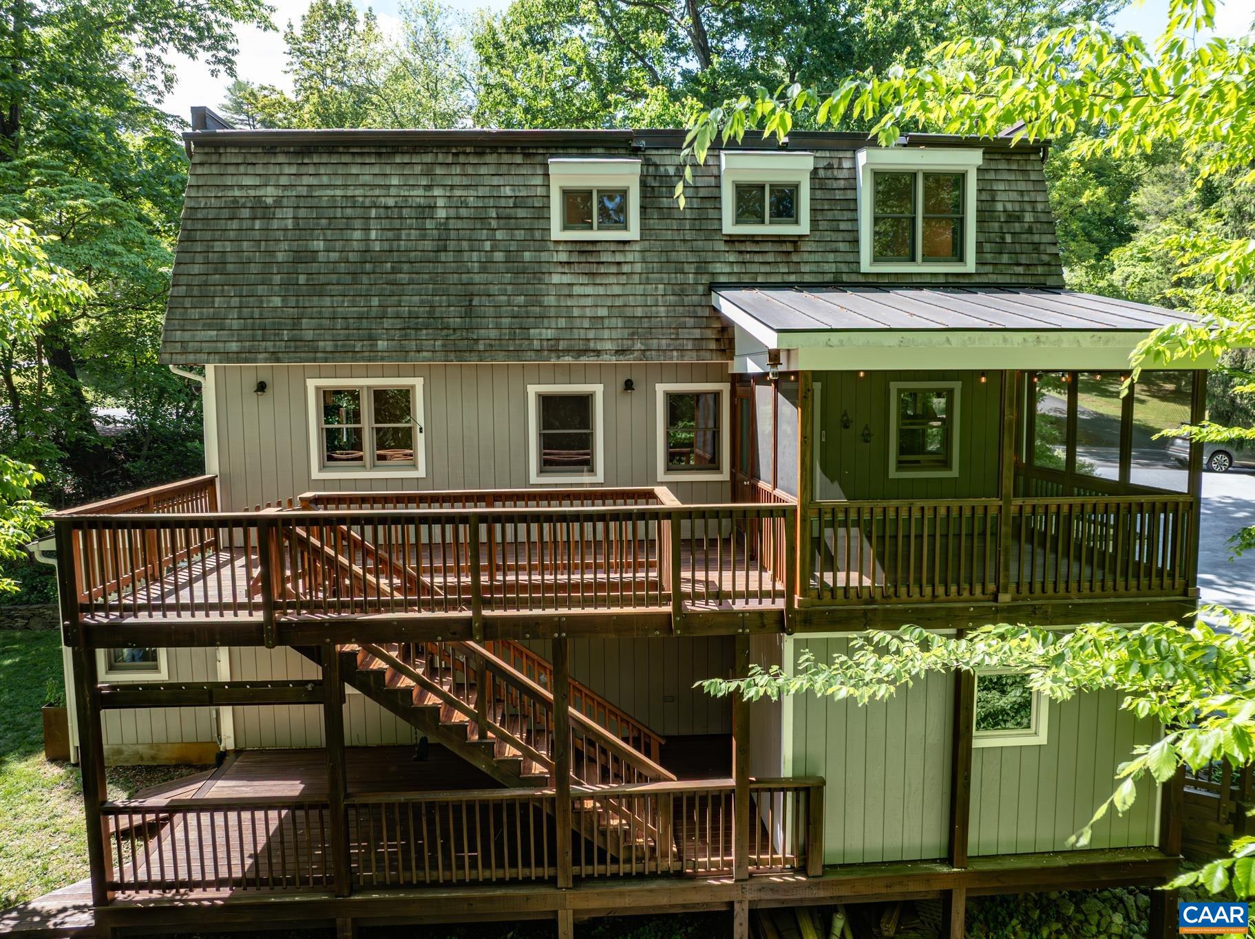 1832 YORKTOWN DR, CHARLOTTESVILLE, Virginia 22901, 4 Bedrooms Bedrooms, ,2 BathroomsBathrooms,Residential,1832 YORKTOWN DR,676624 MLS # 676624