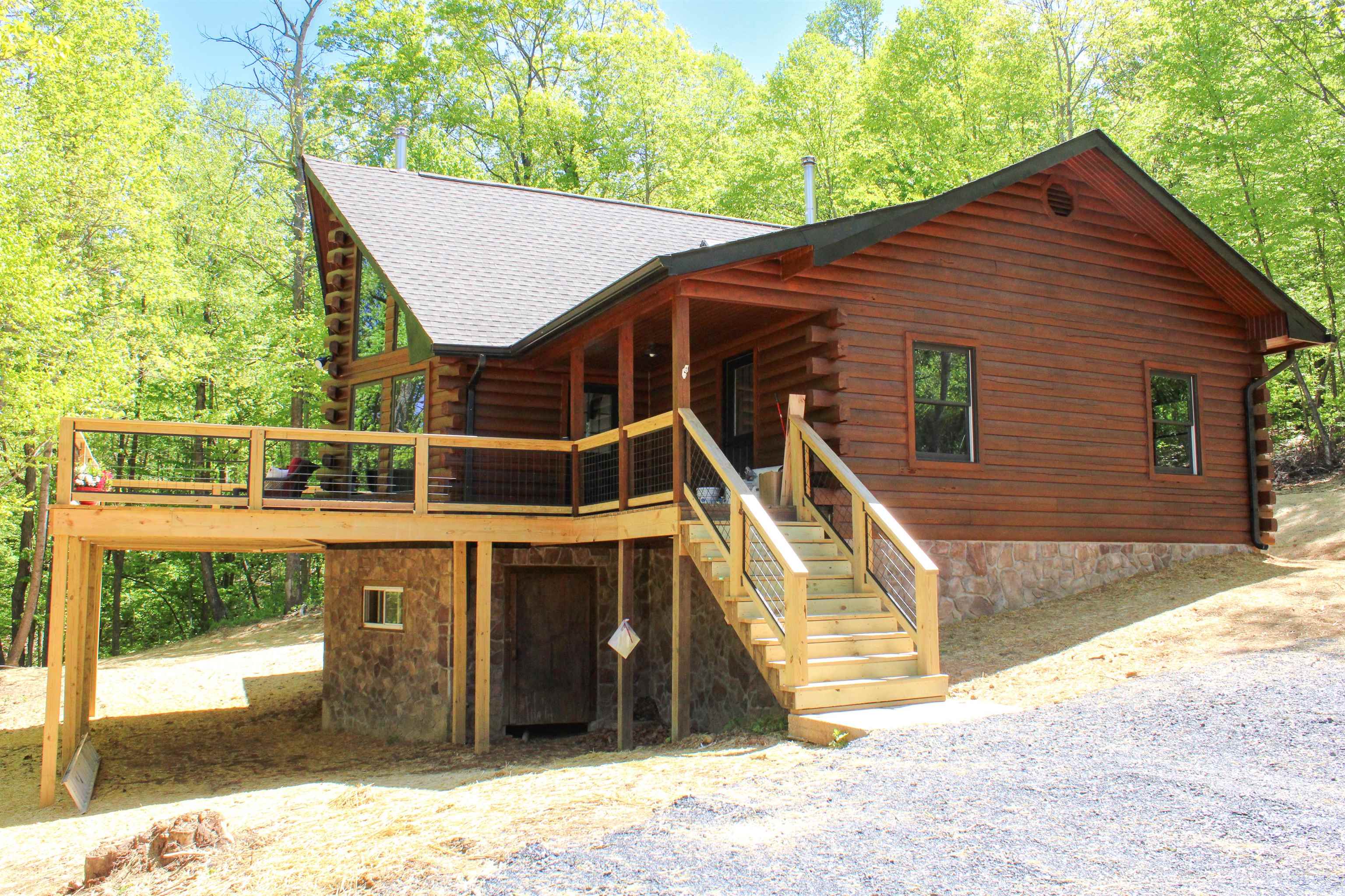 910 LOVE RD, LYNDHURST, Virginia 22952, 4 Bedrooms Bedrooms, ,3 BathroomsBathrooms,Residential,910 LOVE RD,676626 MLS # 676626