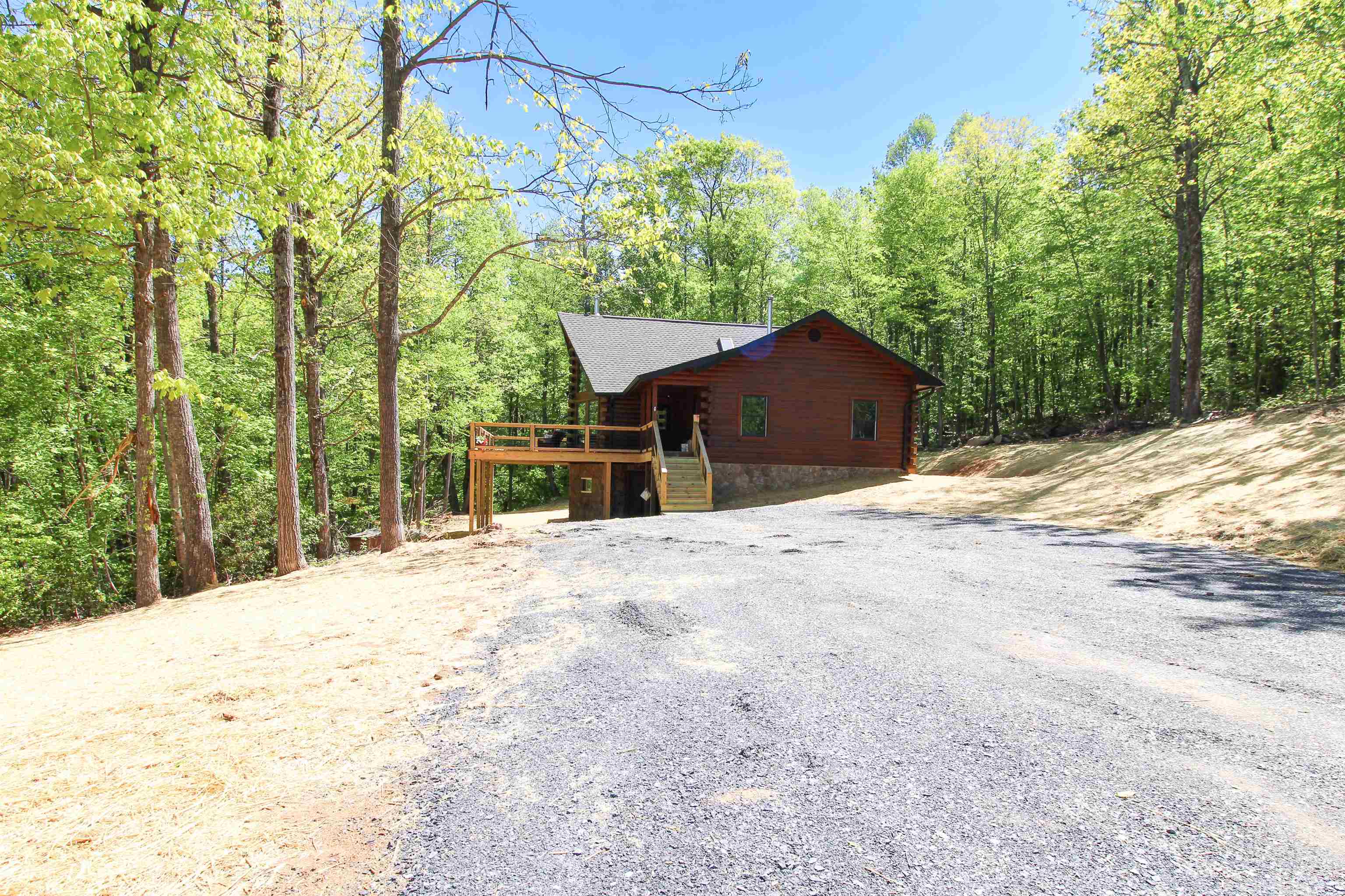 910 LOVE RD, LYNDHURST, Virginia 22952, 4 Bedrooms Bedrooms, ,3 BathroomsBathrooms,Residential,910 LOVE RD,676626 MLS # 676626