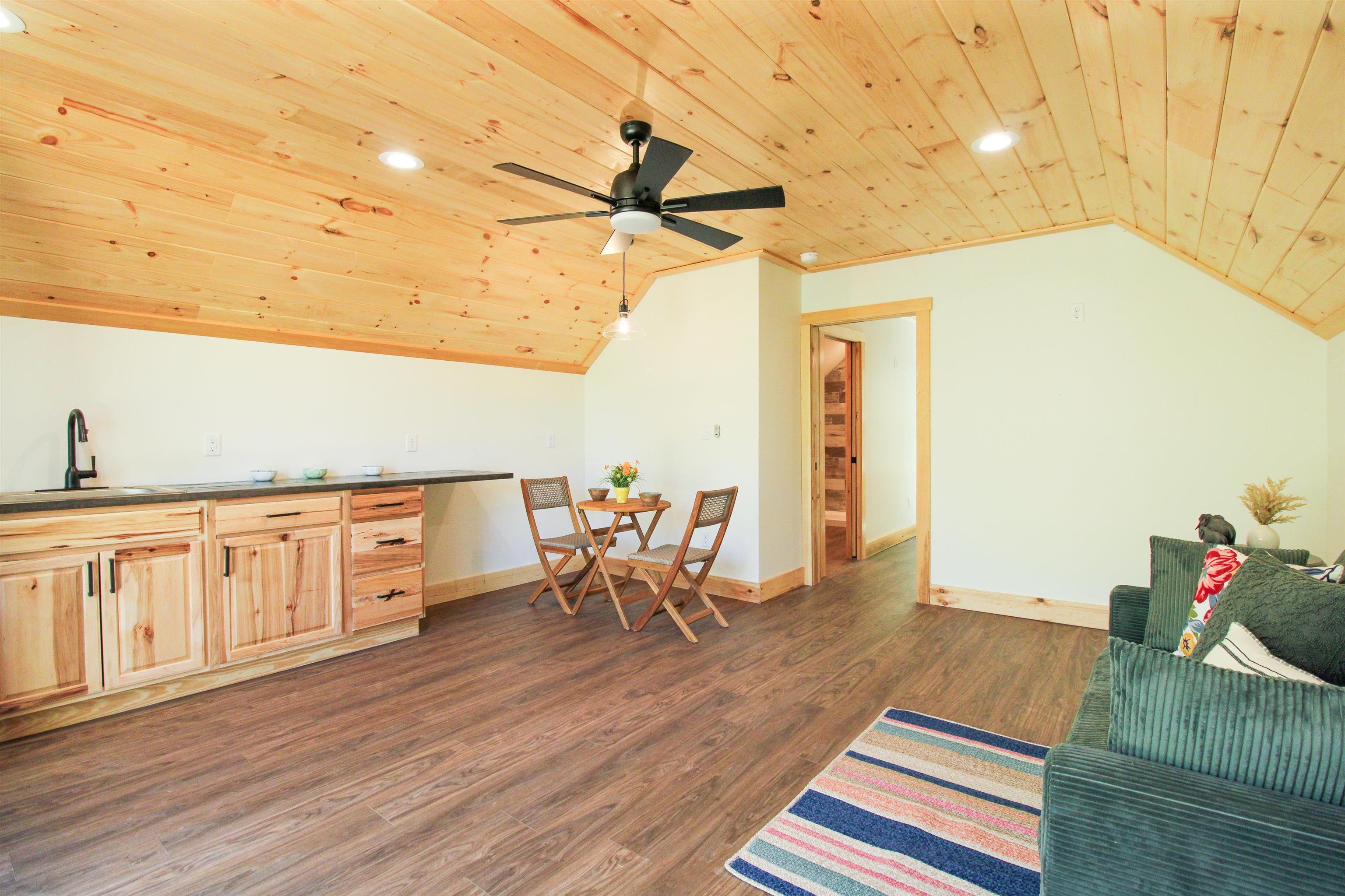 910 LOVE RD, LYNDHURST, Virginia 22952, 4 Bedrooms Bedrooms, ,3 BathroomsBathrooms,Residential,910 LOVE RD,676626 MLS # 676626