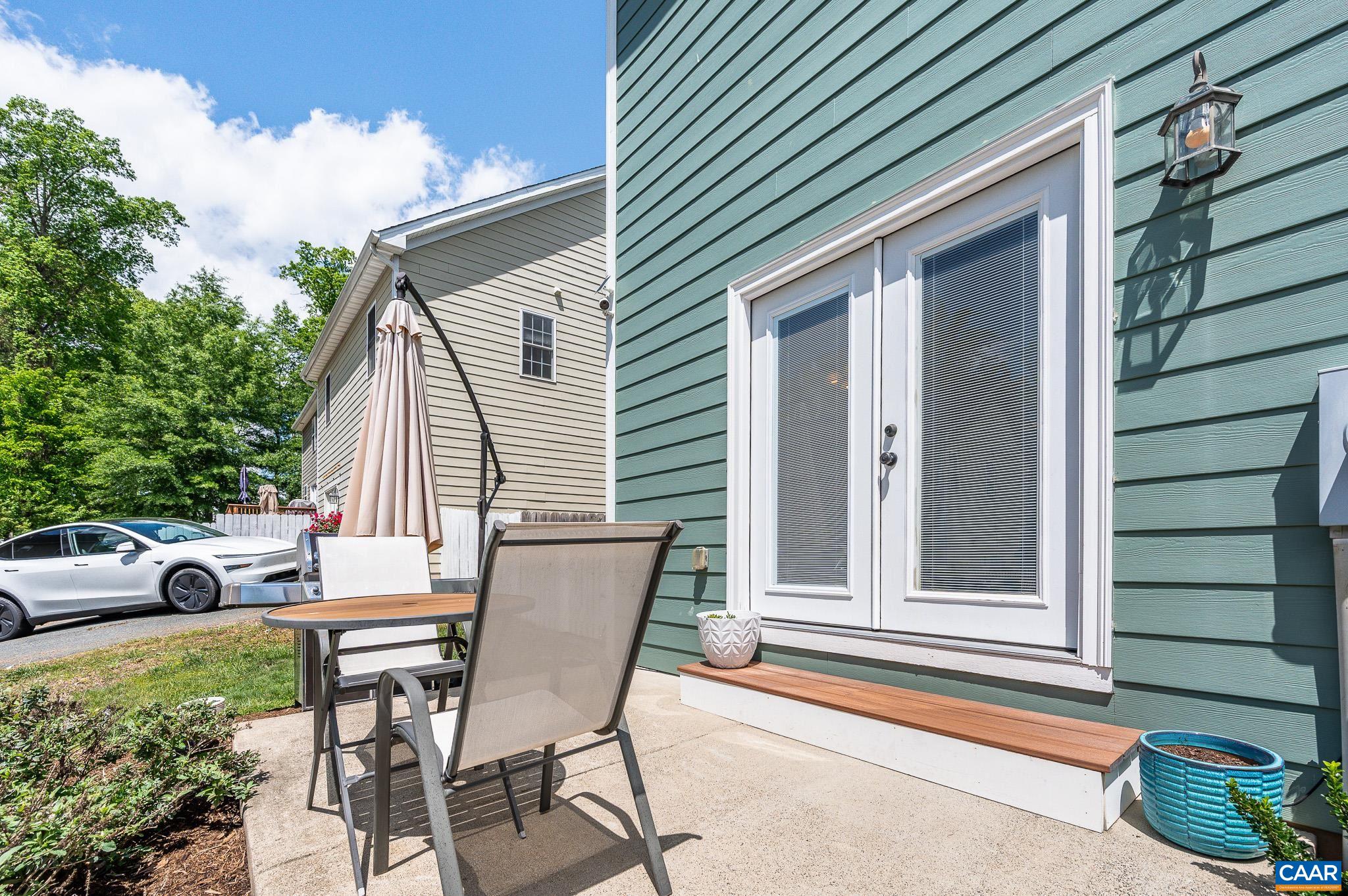 743 COUNTRY GREEN RD, CHARLOTTESVILLE, Virginia 22903, 3 Bedrooms Bedrooms, ,2 BathroomsBathrooms,Residential,743 COUNTRY GREEN RD,676627 MLS # 676627