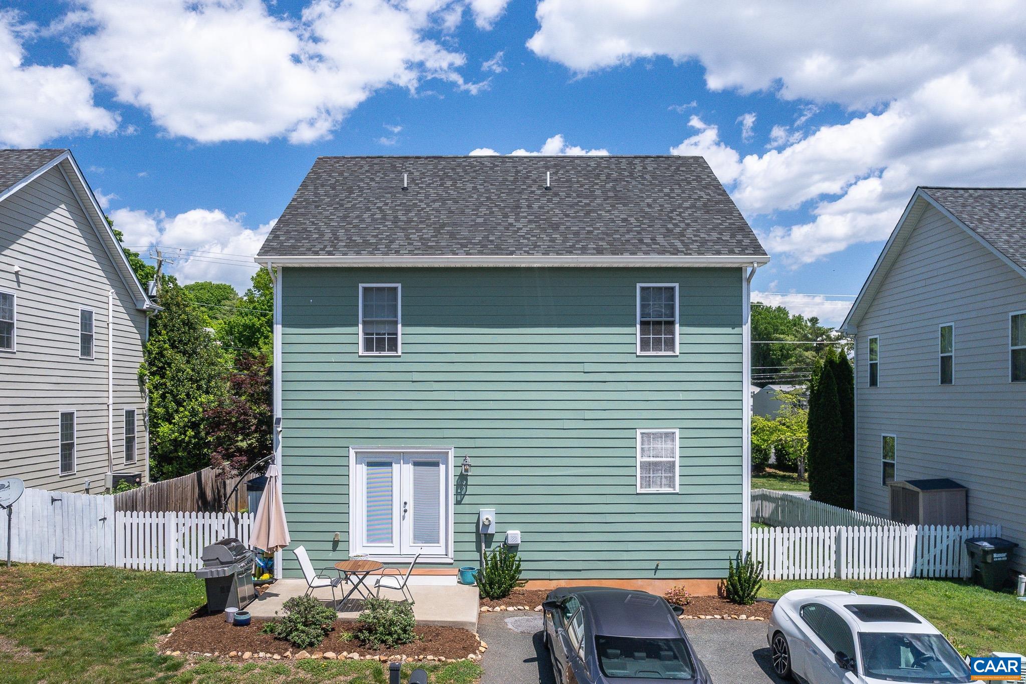 743 COUNTRY GREEN RD, CHARLOTTESVILLE, Virginia 22903, 3 Bedrooms Bedrooms, ,2 BathroomsBathrooms,Residential,743 COUNTRY GREEN RD,676627 MLS # 676627