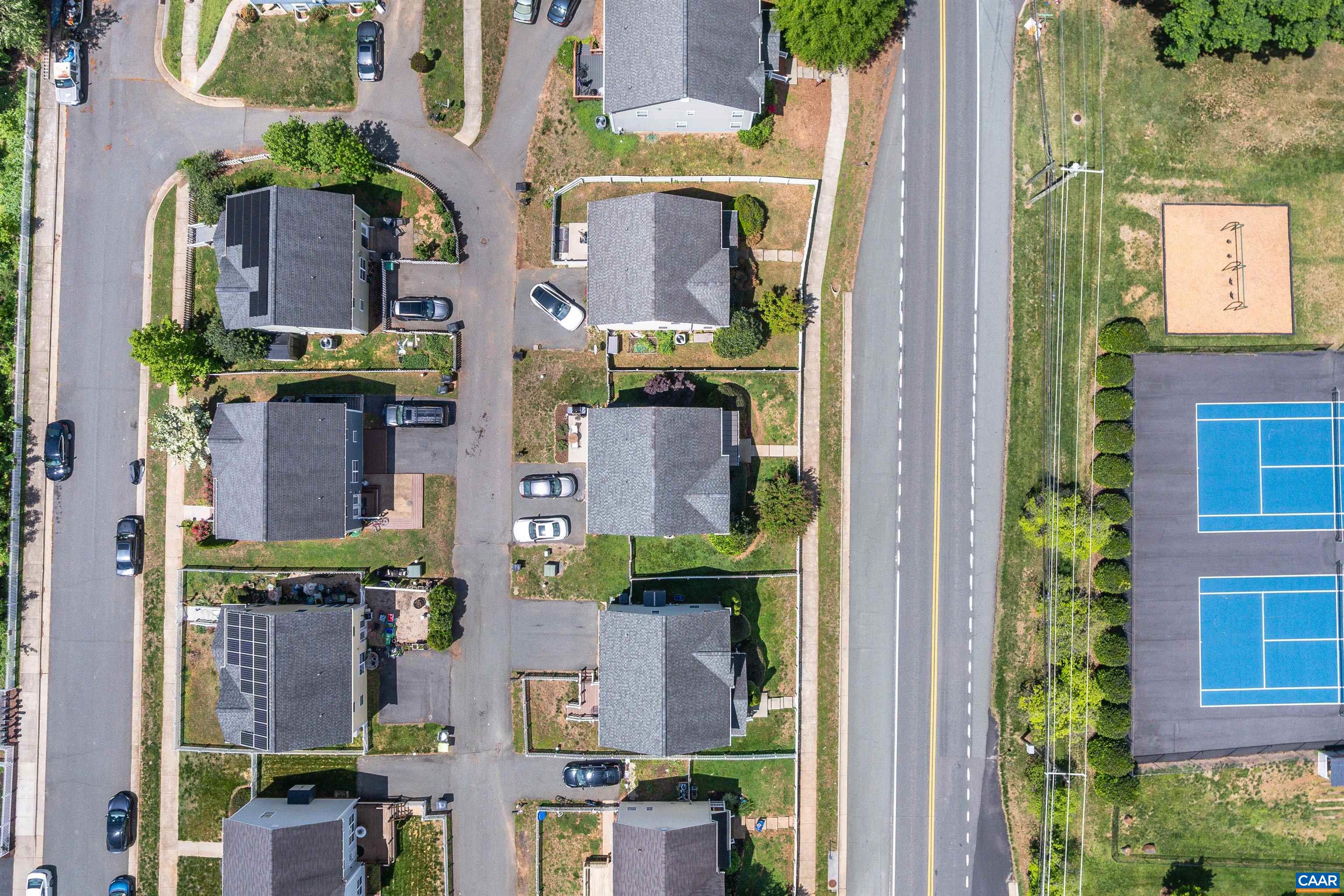 743 COUNTRY GREEN RD, CHARLOTTESVILLE, Virginia 22903, 3 Bedrooms Bedrooms, ,2 BathroomsBathrooms,Residential,743 COUNTRY GREEN RD,676627 MLS # 676627
