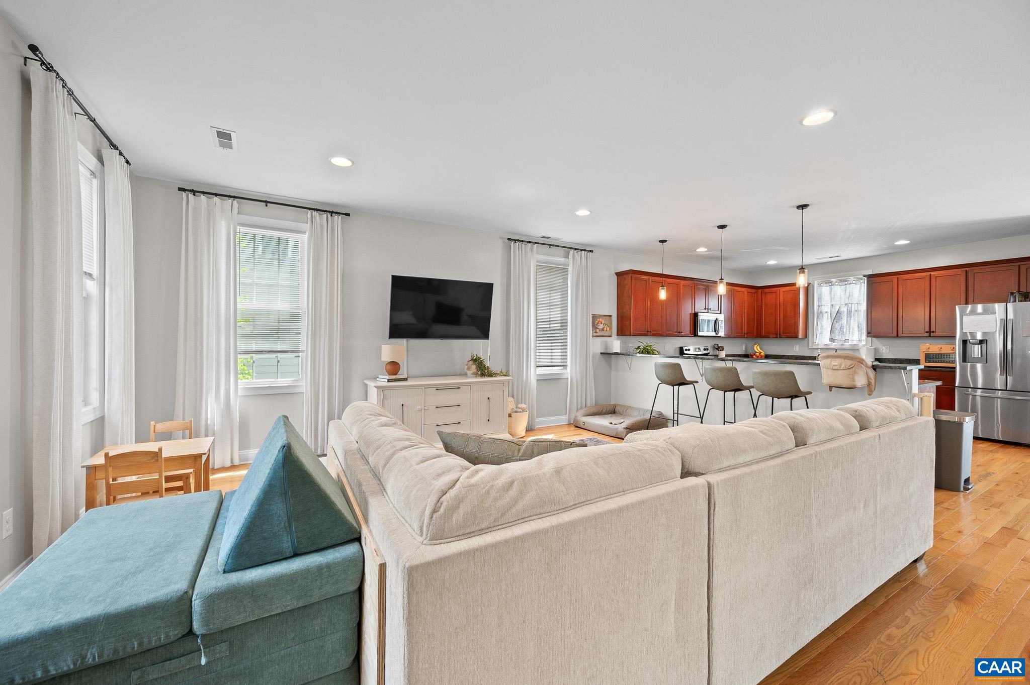 743 COUNTRY GREEN RD, CHARLOTTESVILLE, Virginia 22903, 3 Bedrooms Bedrooms, ,2 BathroomsBathrooms,Residential,743 COUNTRY GREEN RD,676627 MLS # 676627