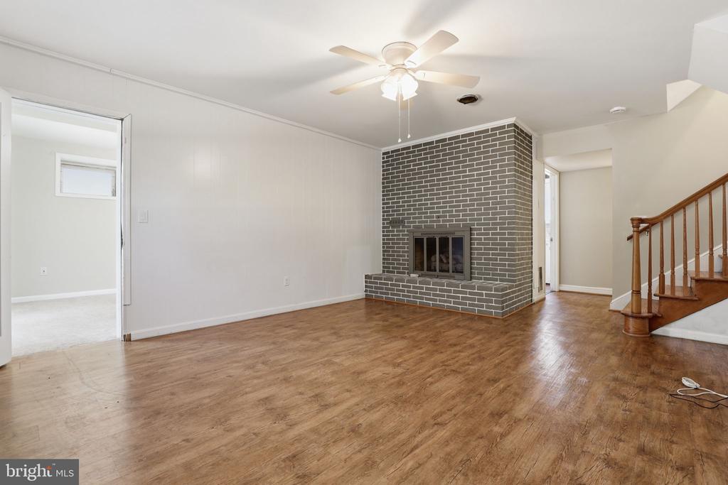 5912 WATSON LN, FREDERICKSBURG, Virginia 22407, 4 Bedrooms Bedrooms, ,2 BathroomsBathrooms,Residential,5912 WATSON LN,VASP2041158 MLS # VASP2041158