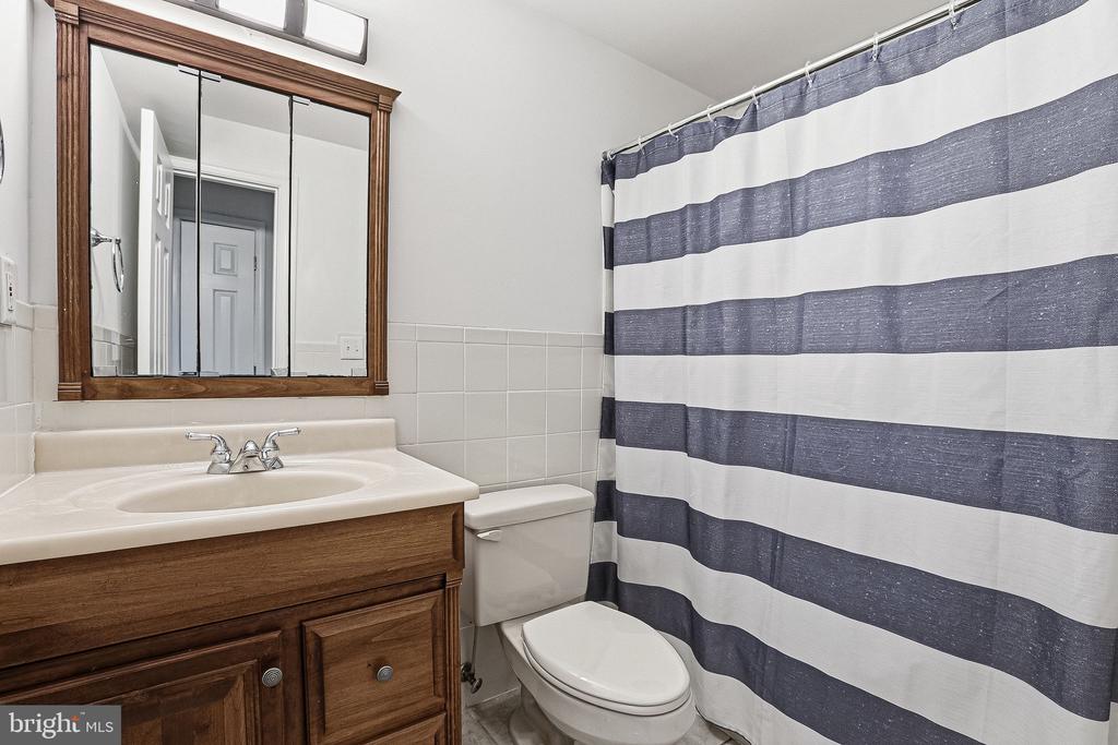 5803 S CEDAR RIDGE LN, FREDERICKSBURG, Virginia 22407, 4 Bedrooms Bedrooms, ,2 BathroomsBathrooms,Residential,5803 S CEDAR RIDGE LN,VASP2041034 MLS # VASP2041034
