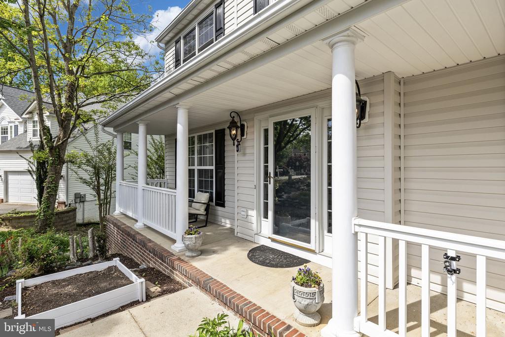 13004 CRESTED CT, FREDERICKSBURG, Virginia 22408, 4 Bedrooms Bedrooms, ,2 BathroomsBathrooms,Residential,13004 CRESTED CT,VASP2040126 MLS # VASP2040126