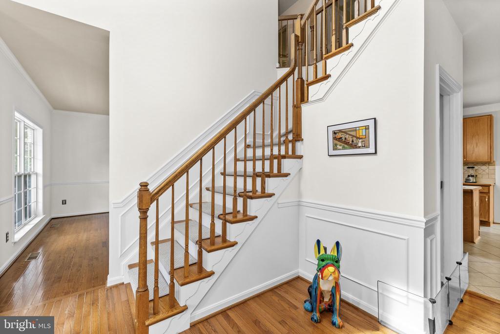 13004 CRESTED CT, FREDERICKSBURG, Virginia 22408, 4 Bedrooms Bedrooms, ,2 BathroomsBathrooms,Residential,13004 CRESTED CT,VASP2040126 MLS # VASP2040126