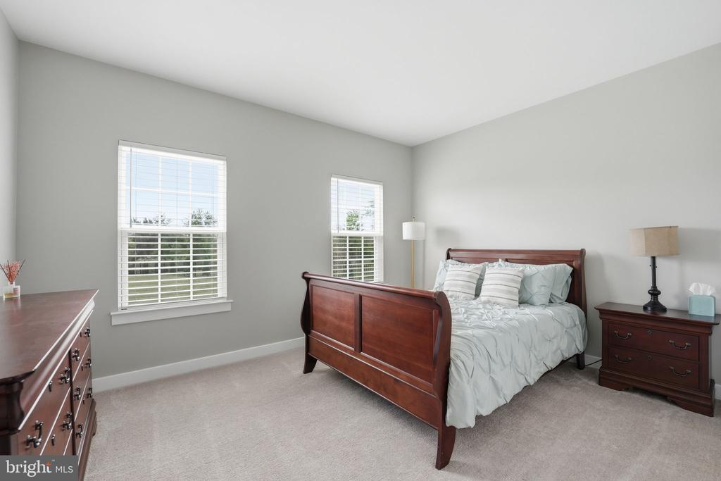 7891 SPOTTED SADDLE CT, WARRENTON, Virginia 20187, 5 Bedrooms Bedrooms, ,3 BathroomsBathrooms,Residential,7891 SPOTTED SADDLE CT,VAFQ2021754 MLS # VAFQ2021754