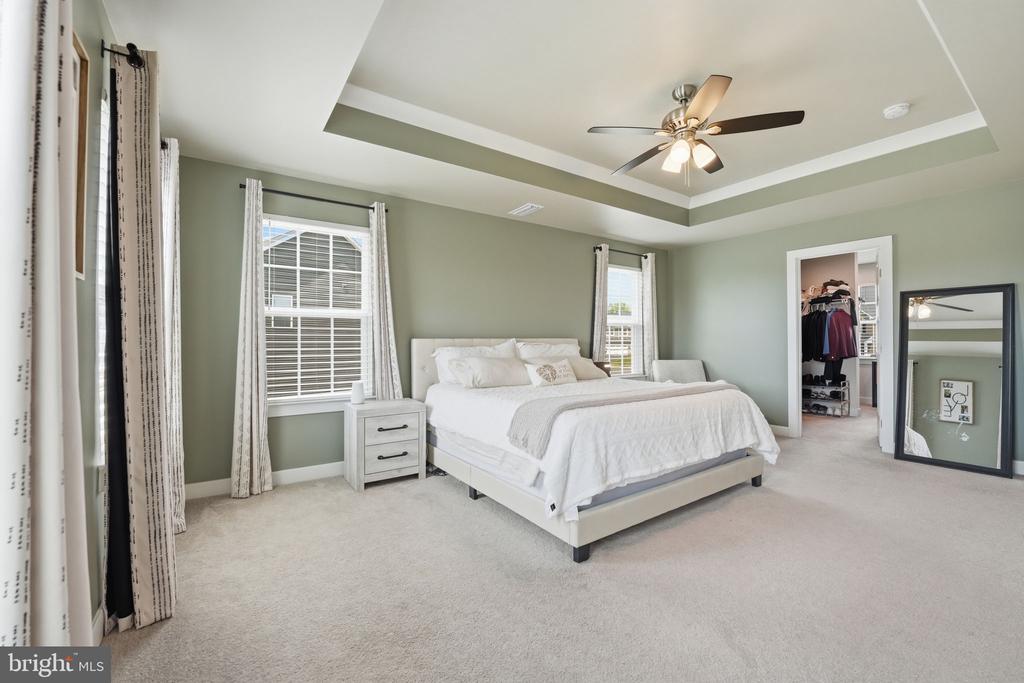 7891 SPOTTED SADDLE CT, WARRENTON, Virginia 20187, 5 Bedrooms Bedrooms, ,3 BathroomsBathrooms,Residential,7891 SPOTTED SADDLE CT,VAFQ2021754 MLS # VAFQ2021754